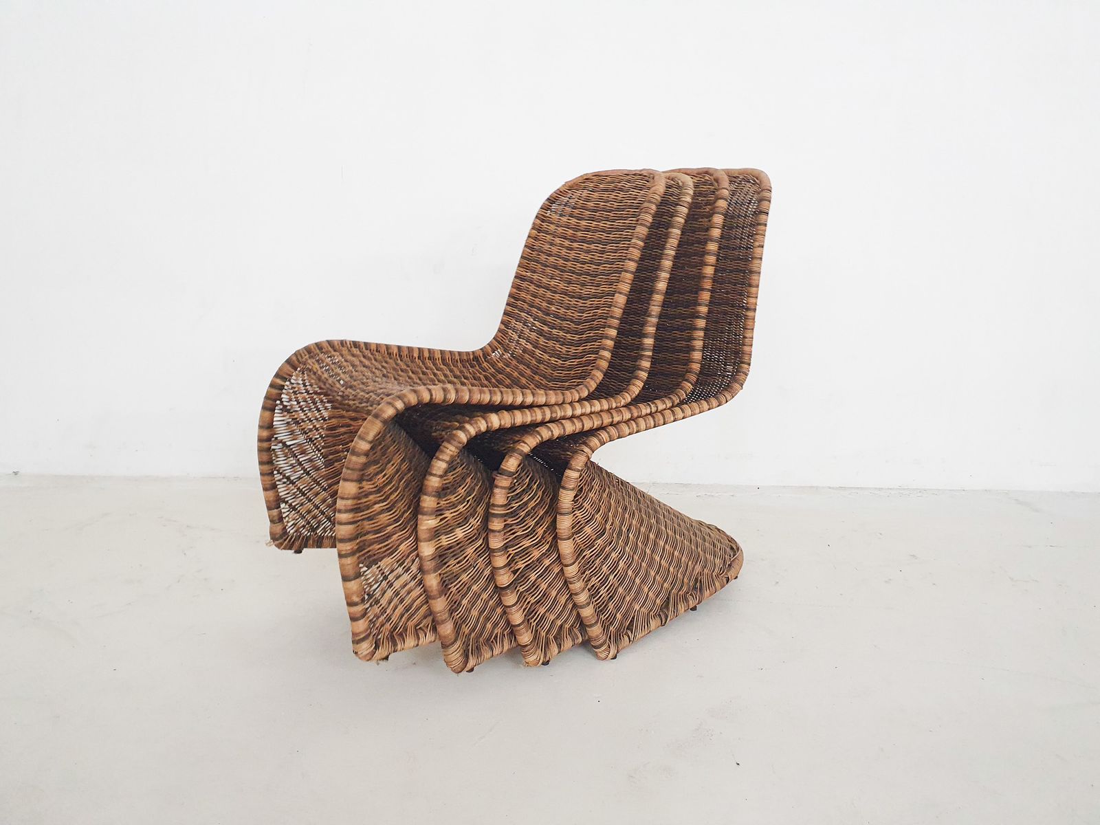 Set Of Four Rattan S Chairs In The Style Of Verner Panton photo 836.0