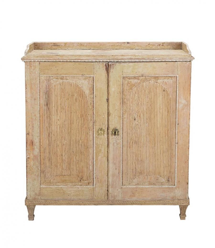 18th Century Swedish Period Buffet Scraped To Original Paint