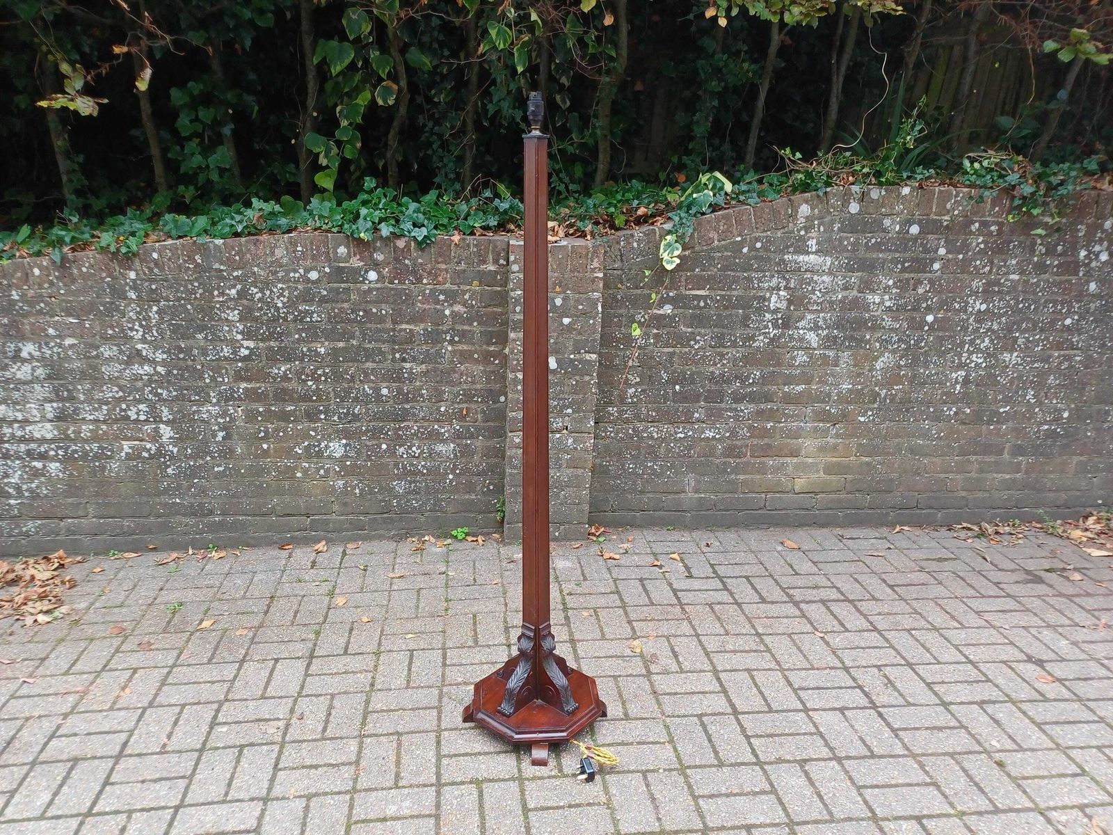 Antique Mahogany Floor Lamp Base, Hand Carved Vintage Standard Lamp, Rewired Vintage Lighting, Art Deco Style Pat Tested Free Hand Delivery