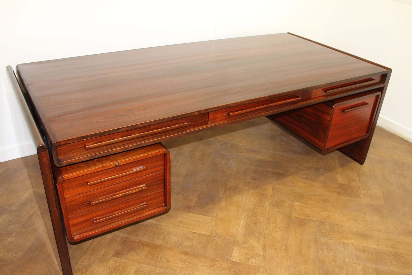Used (1960s) Danish Rosewood Executive Desk By Dyrlund photo 9594.0