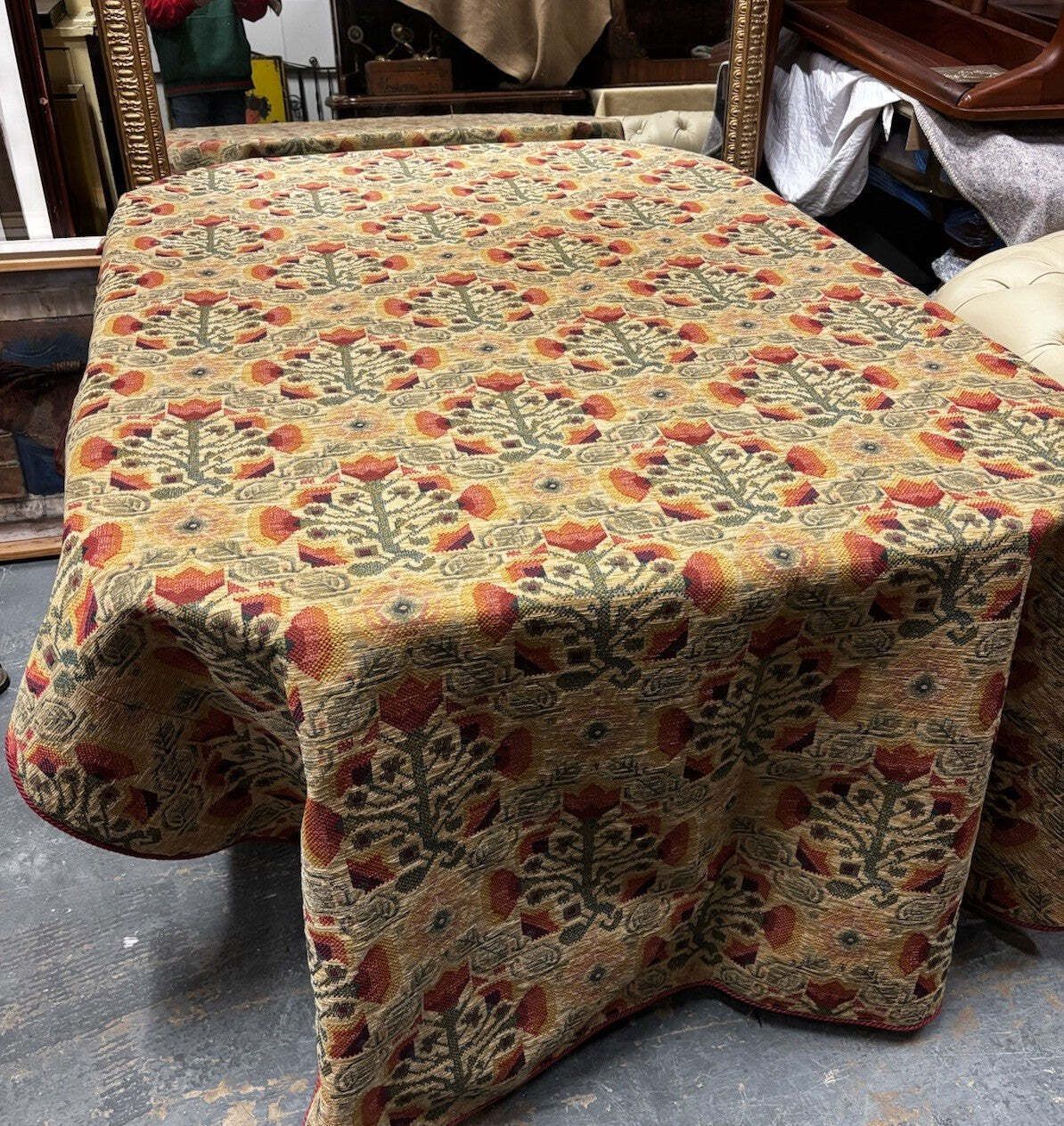 Huge Tablecloth, 295 Cms In Length X 123 Cms, Superb Heavy Quality. Tapestry
