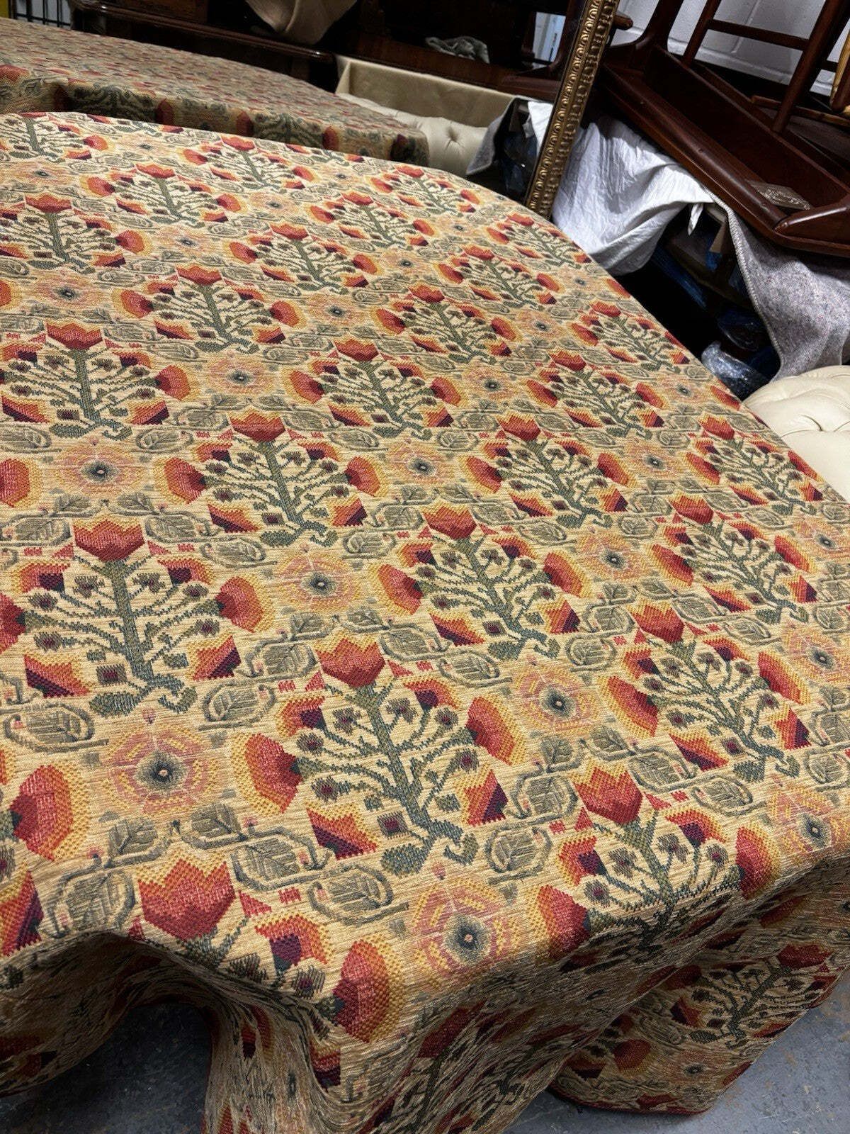 photo for sale Huge Tablecloth, 295 Cms In Length X 123 Cms, Superb Heavy Quality. Tapestry