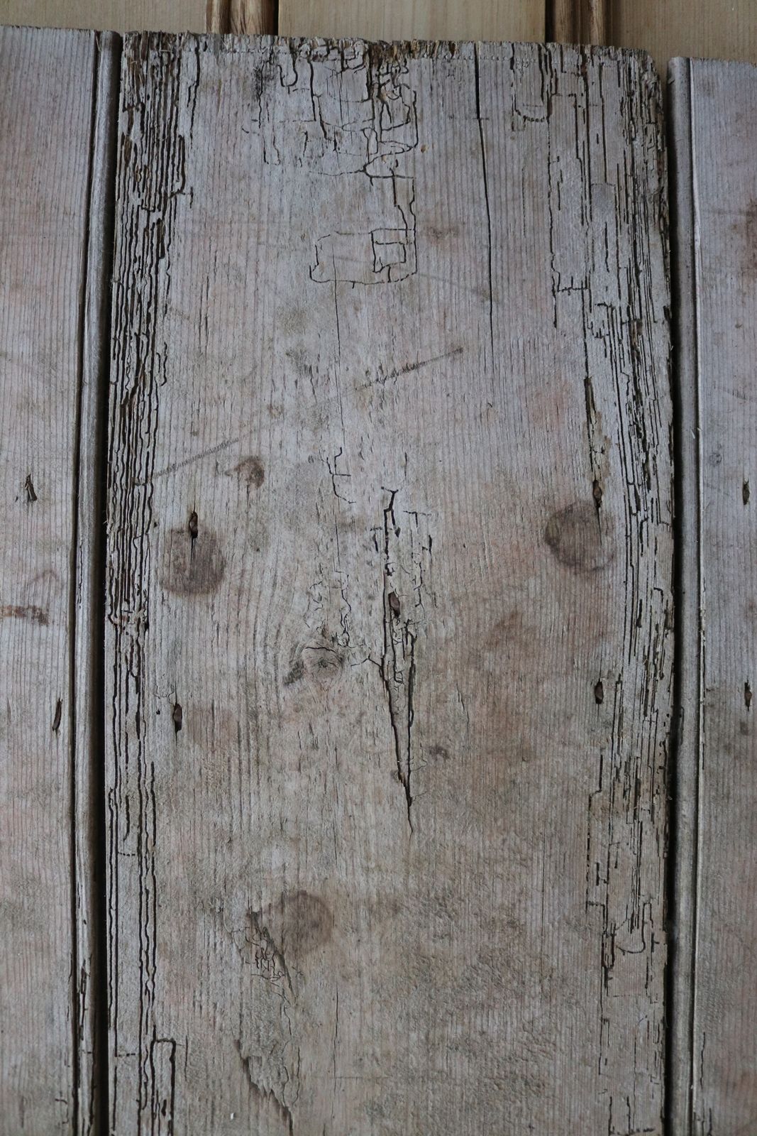 photo vinterior Stunning Unique Antique Trestle Table