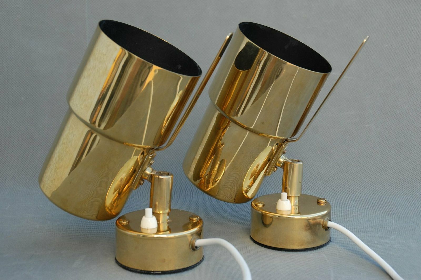 Model V324 Wall Lamps By Hans Agne Jakobsson For Hans Agne Jakobsson Ab Markaryd, 1960s, Set Of 2. (2 Sets Are Available) photo vinterior