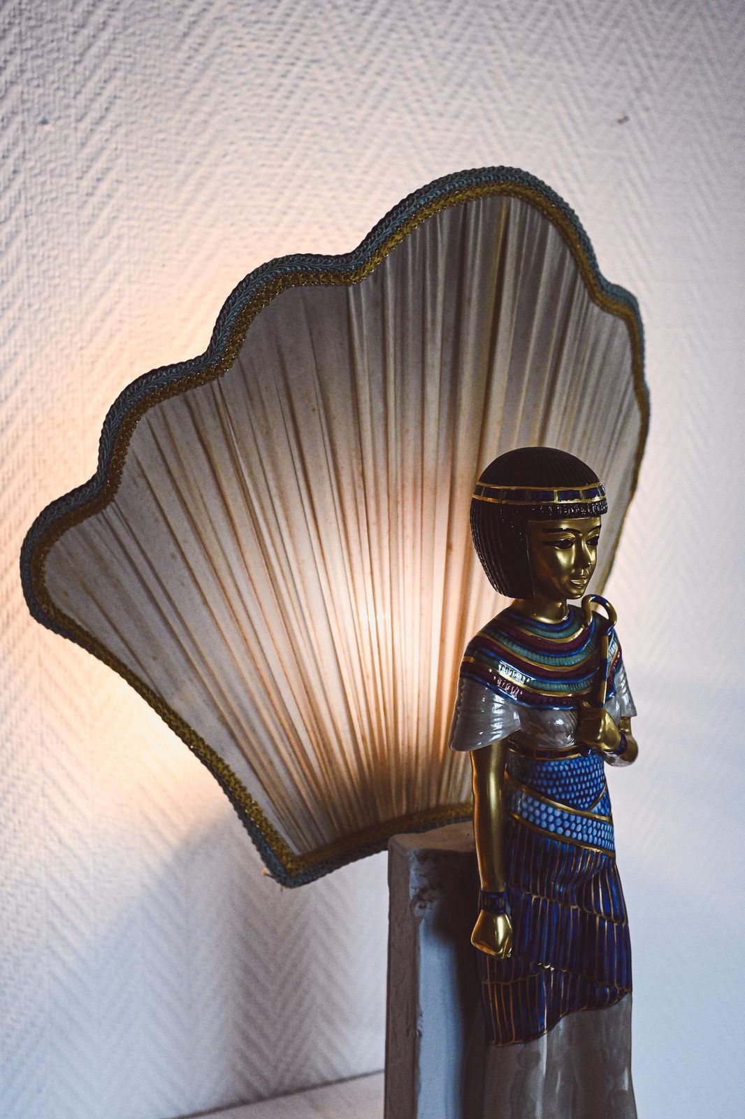 photo for sale Vintage Edoardo Tasca Capodimonte Egyptian Pharaoh Table Lamp 58cm Hollywood Regency Porcelain Italy 1950s