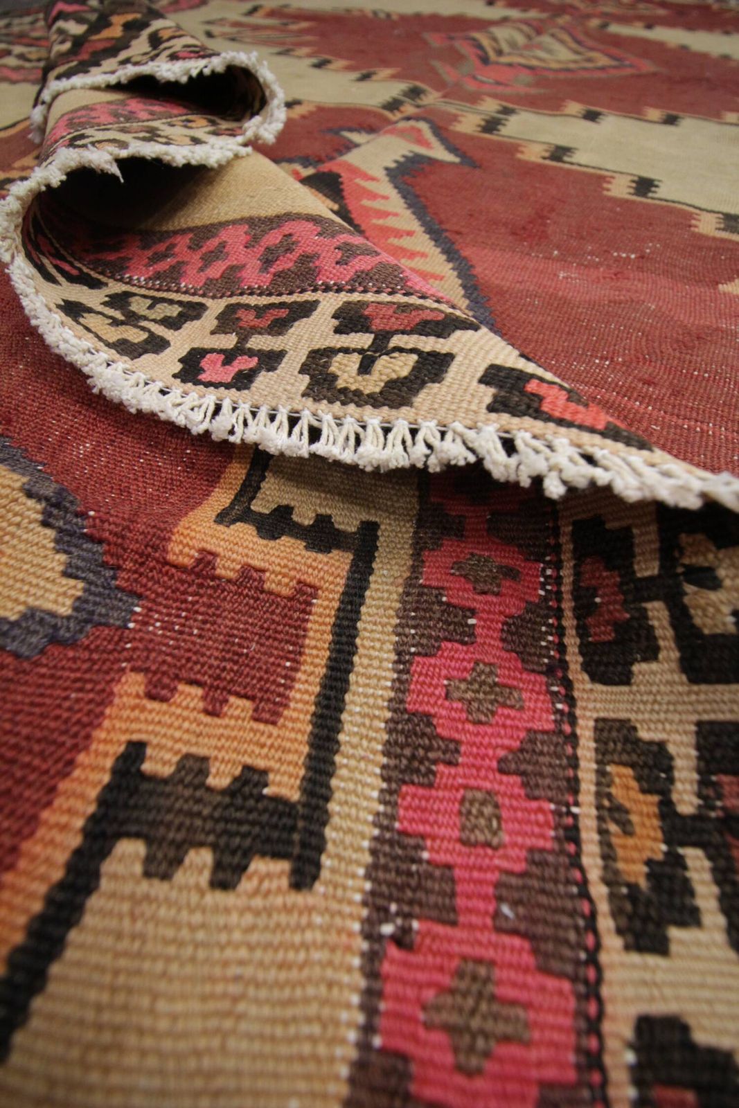 photo furniture Vintage Kilim Rug 1980s Beige Terracotta Wool Flat Weave 290 X 175 Cm