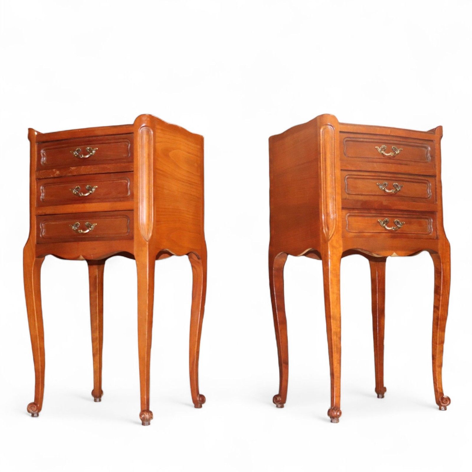 photo buy Pair Of Vintage French Walnut Louis XV Style Bedside Chests / Nightstands