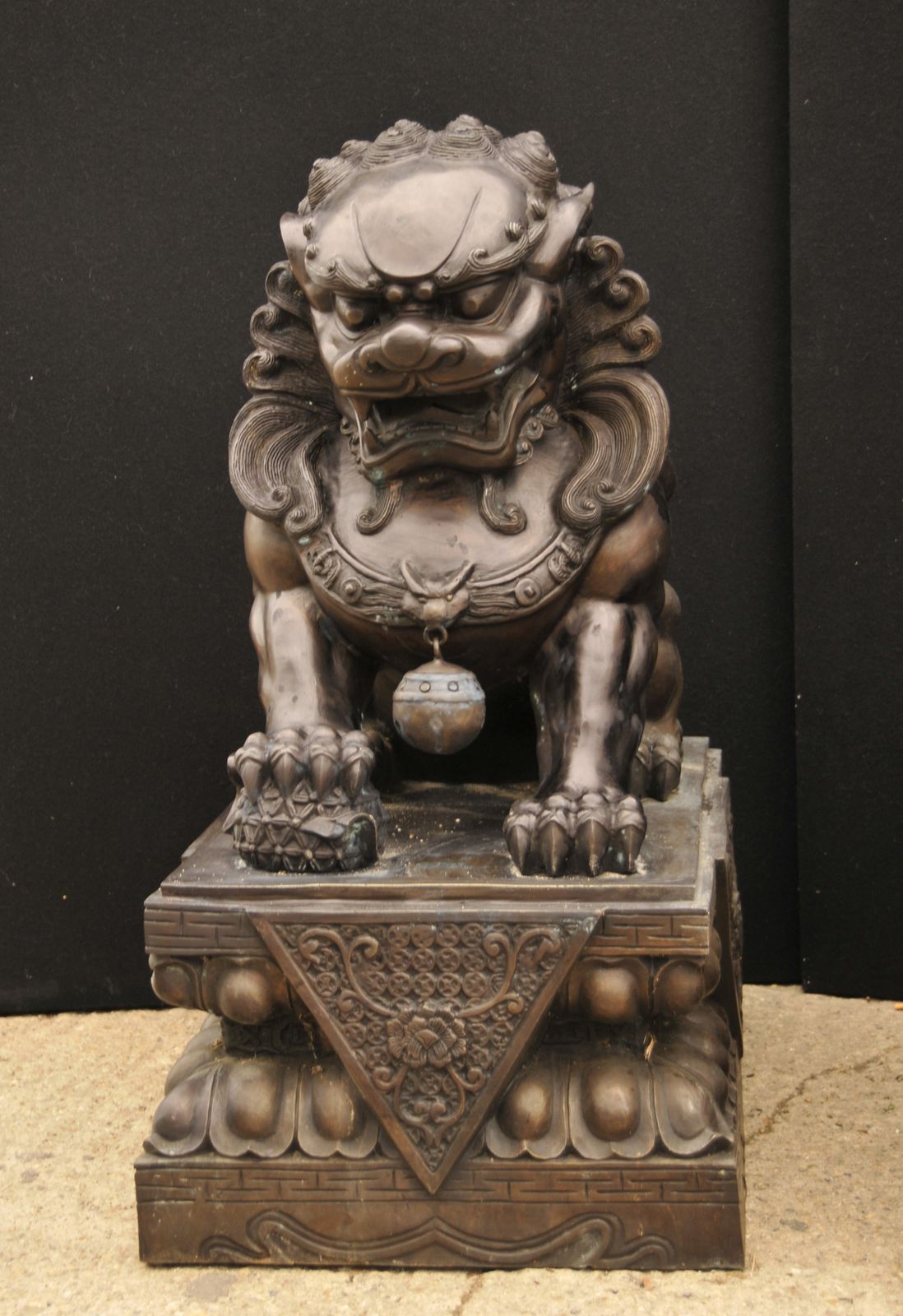 Art Pair Xl Bronze Chinese Dogs   Foo Keiloon Fu Temple Statue China photo