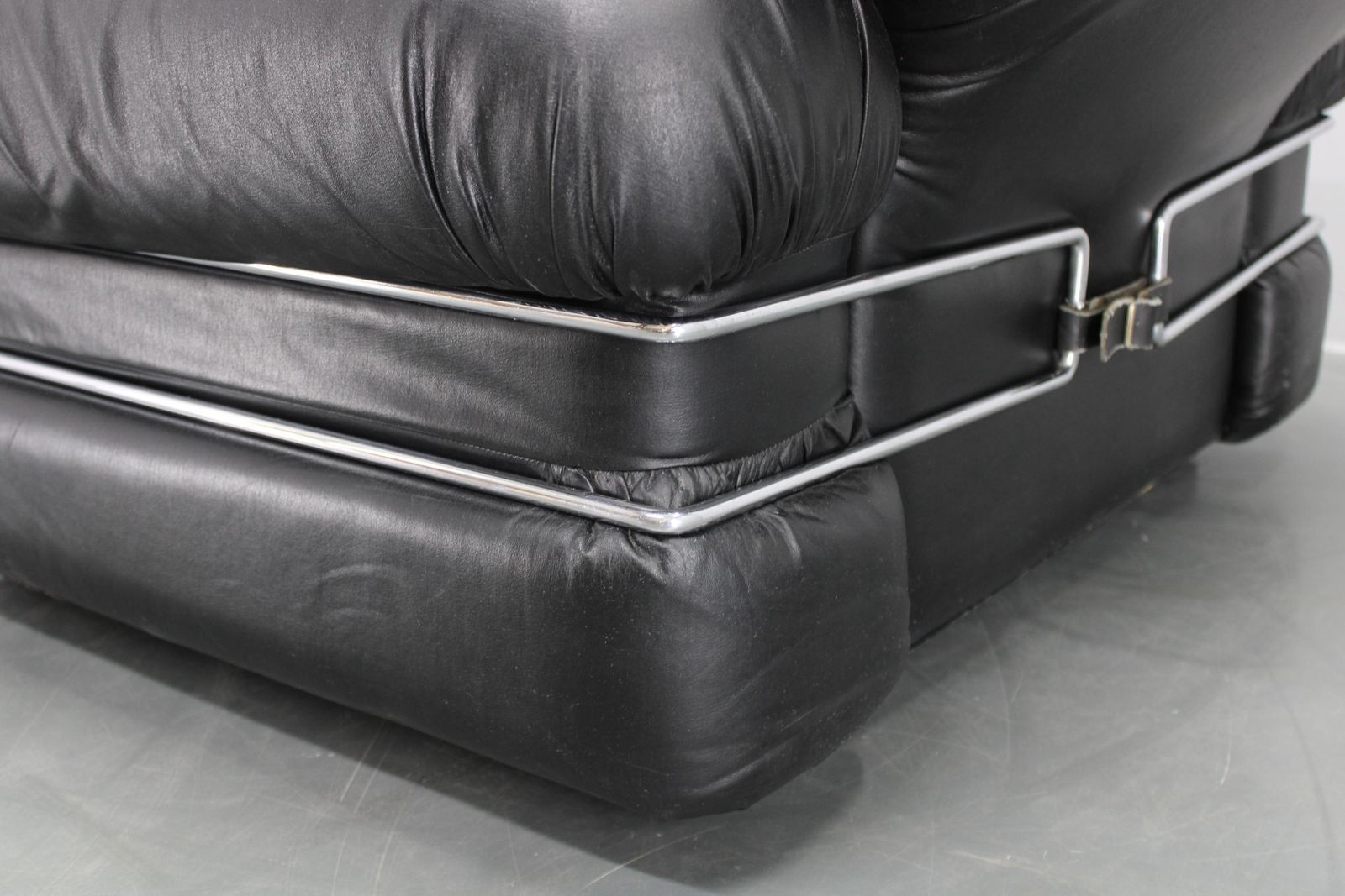 photo buy 1970s Italian Pompon Armchair In Black Leatherette By Ceriotti