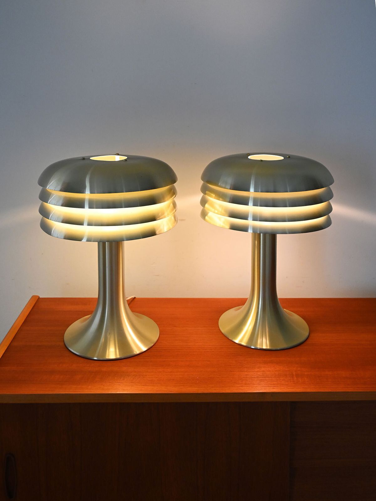 Pair Of Bn 26 Lamps By Hans Agne Jakobsson photo furniture