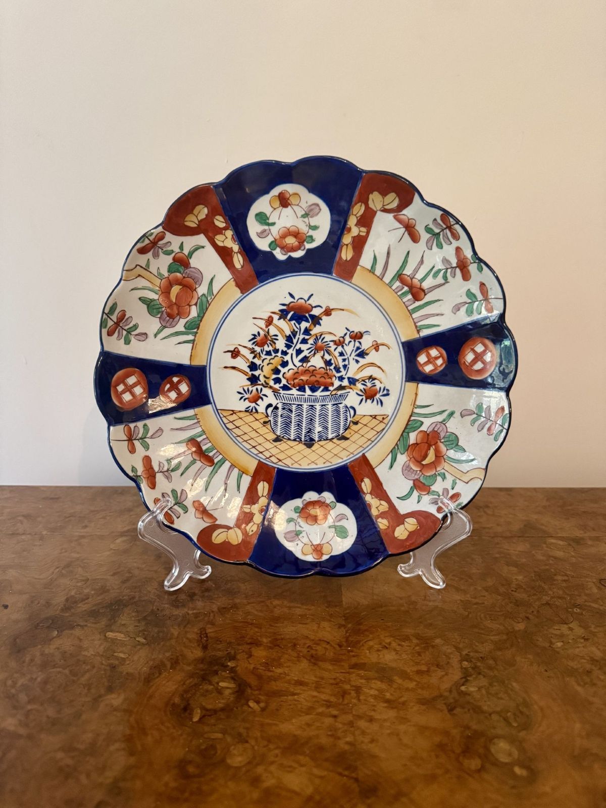 Lovely Quality Antique Japanese Imari Scalloped Shaped Edge Plate photo furniture