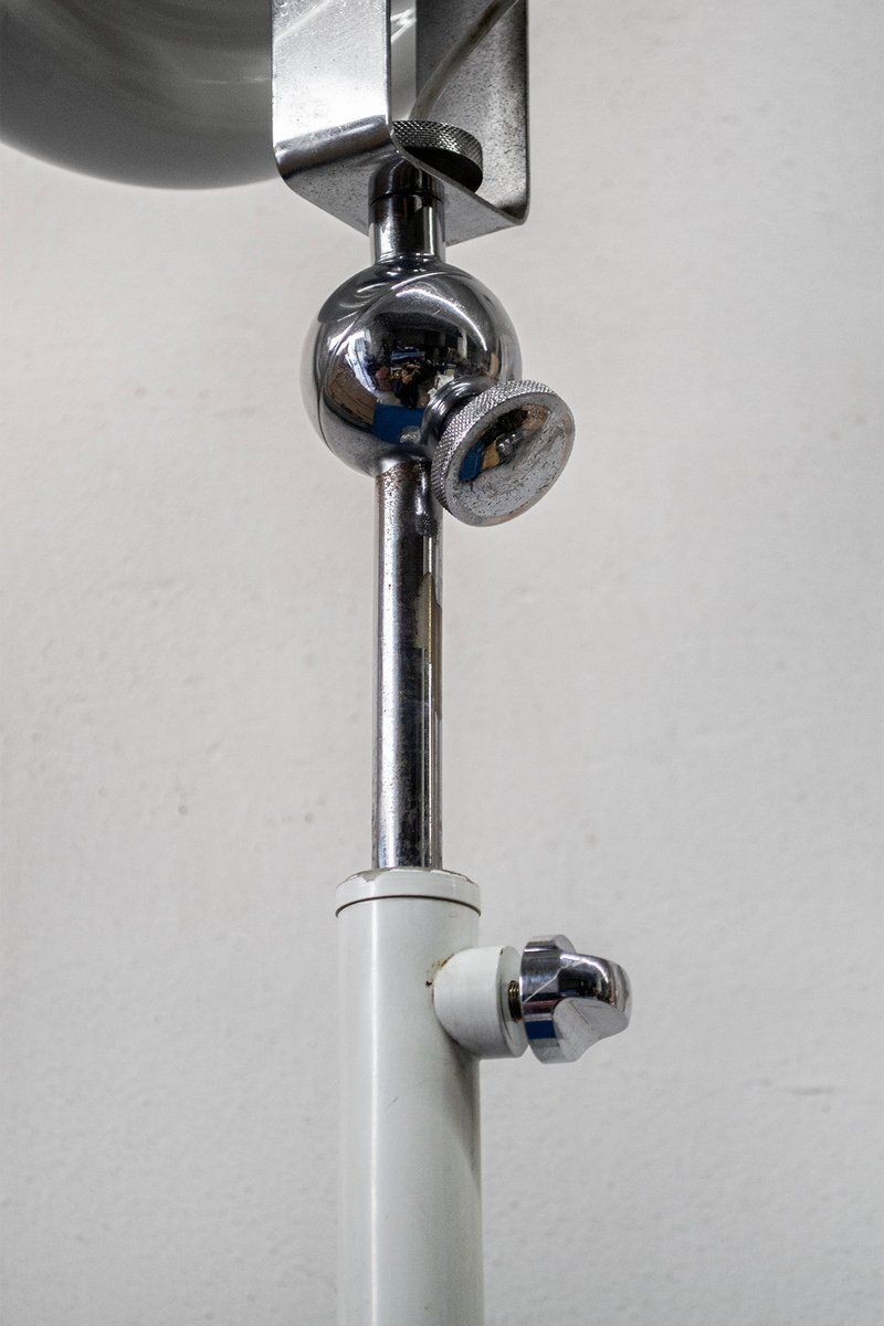 Space Age Vloerlamp, Italië, Jaren 1970 photo 1529.0