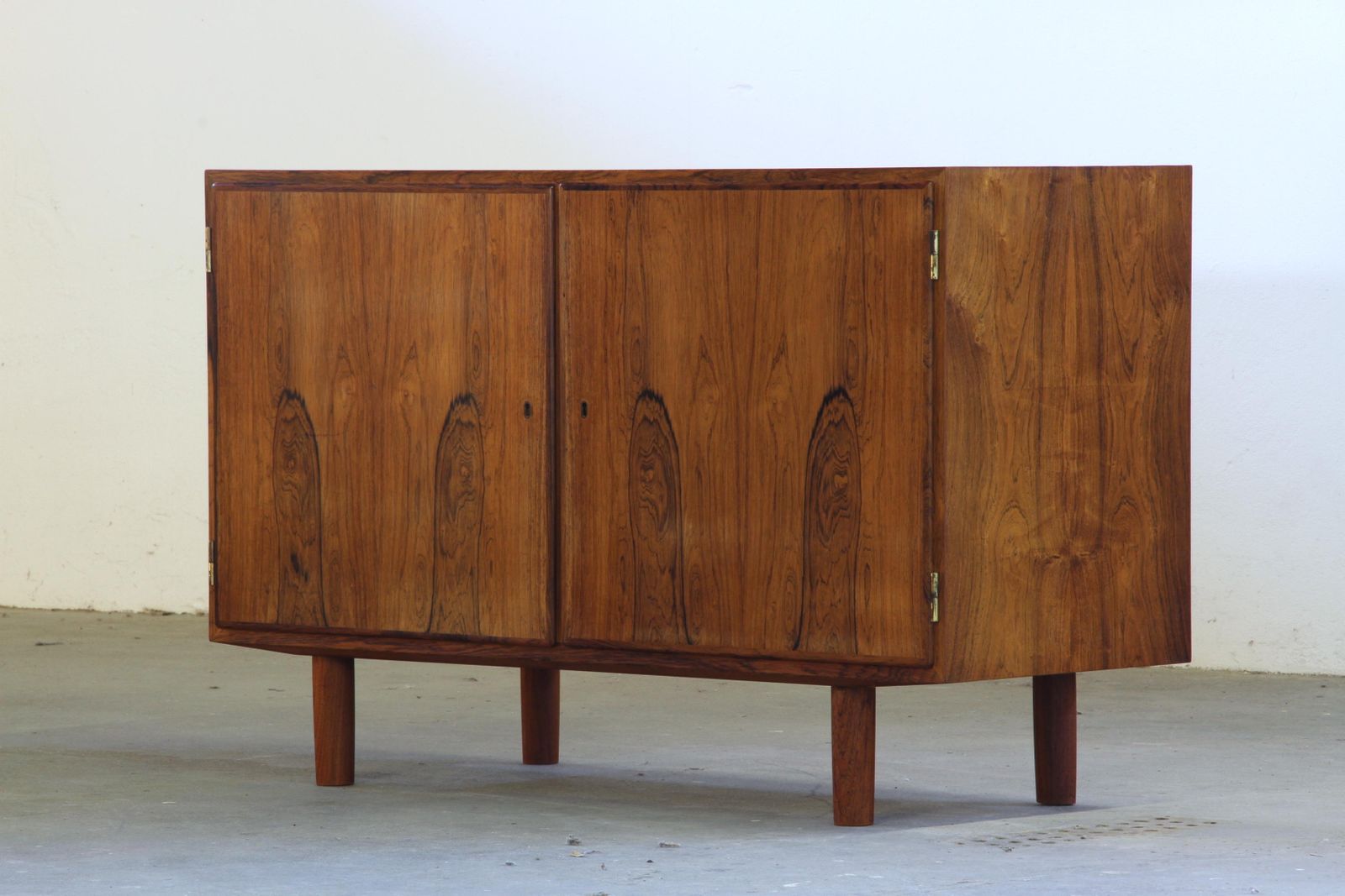 Pair Of Vintage Danish Rosewood Sideboards By Poul Hundevad   Hundevad &Co 1960s photo furniture
