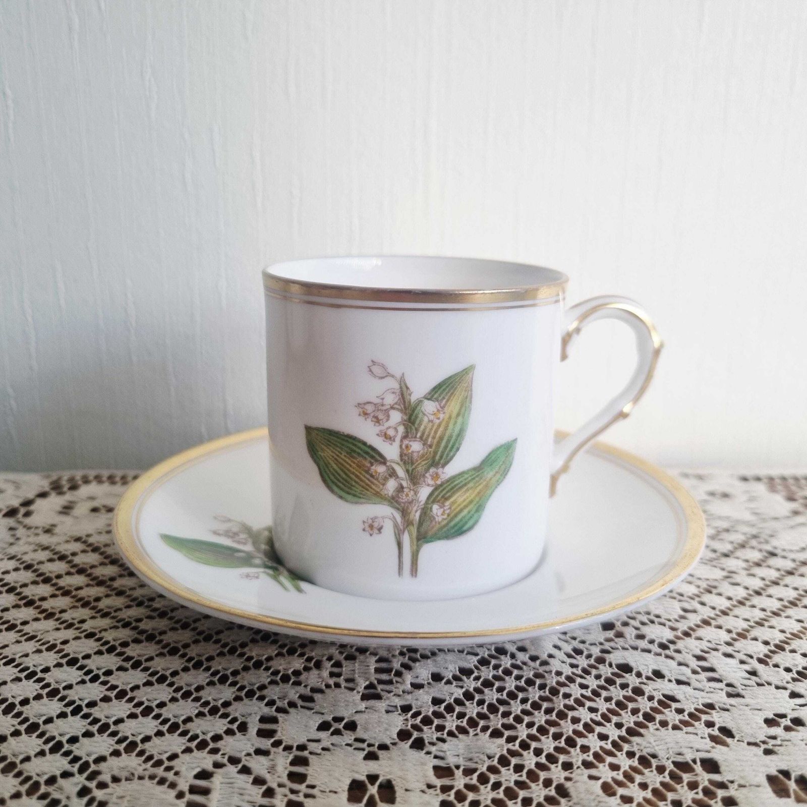50.0 Set Of 5 Floral Coffee/Expresso Cups/Coffee Cans By Royal Worcester photo