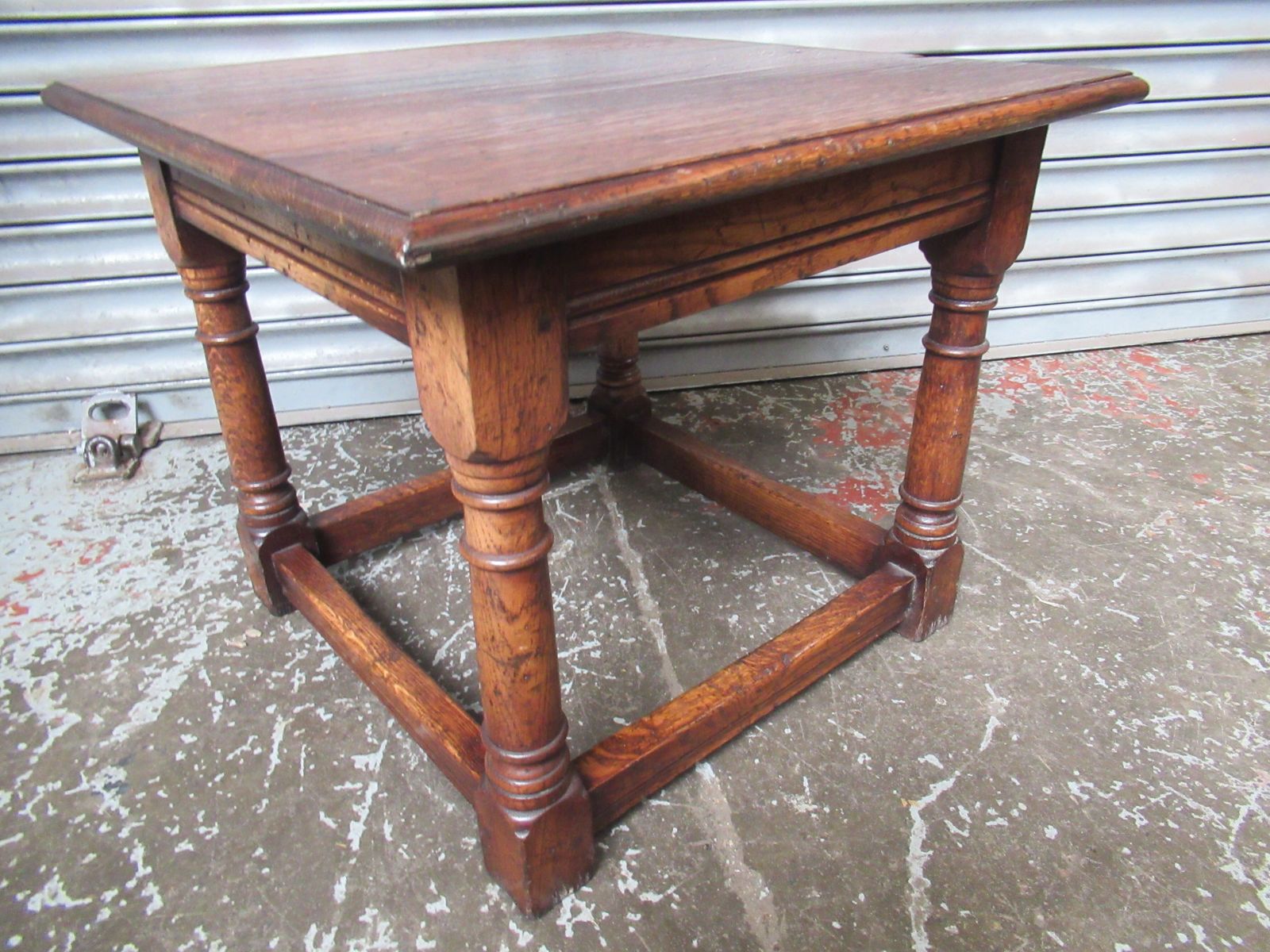 Oak    Tichmarsh And Goodwin   Style  Coffee Table photo 185.0