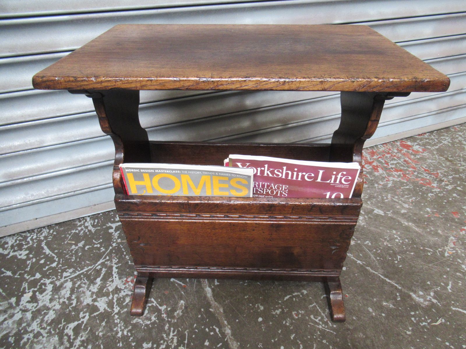Oak  Titchmarsh   And Goodwin     Magazine Rack