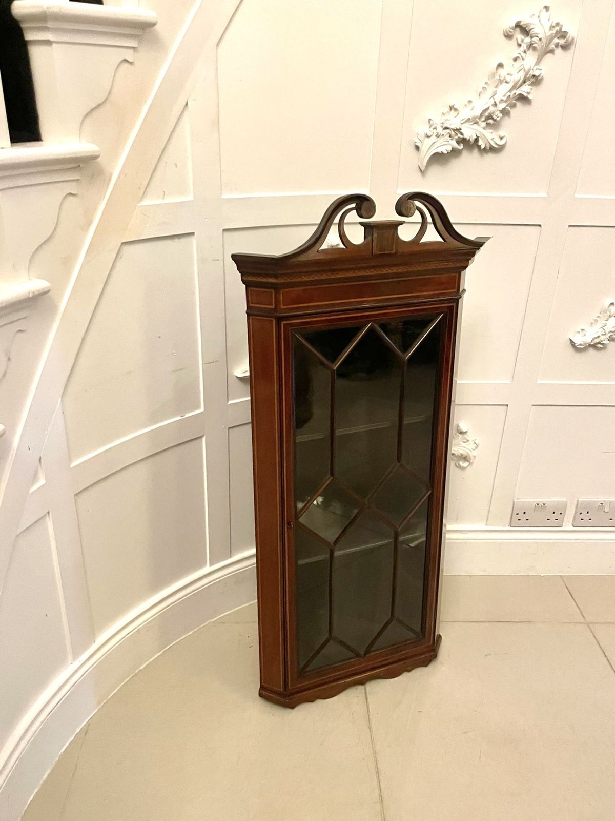 Antique Early 20th Century Quality Inlaid Mahogany Wall Hanging Corner Display Cabinet photo 1185.0