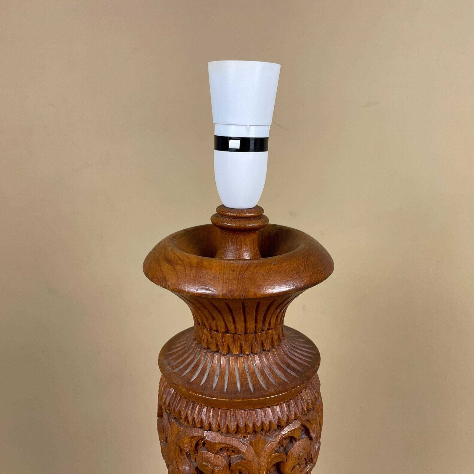 Indian Wooden Lamp Light Bedside Side Table Vintage Hand Carved Wood Asian Pattern Brown India Handmade Traditional Antique Classic photo for sale
