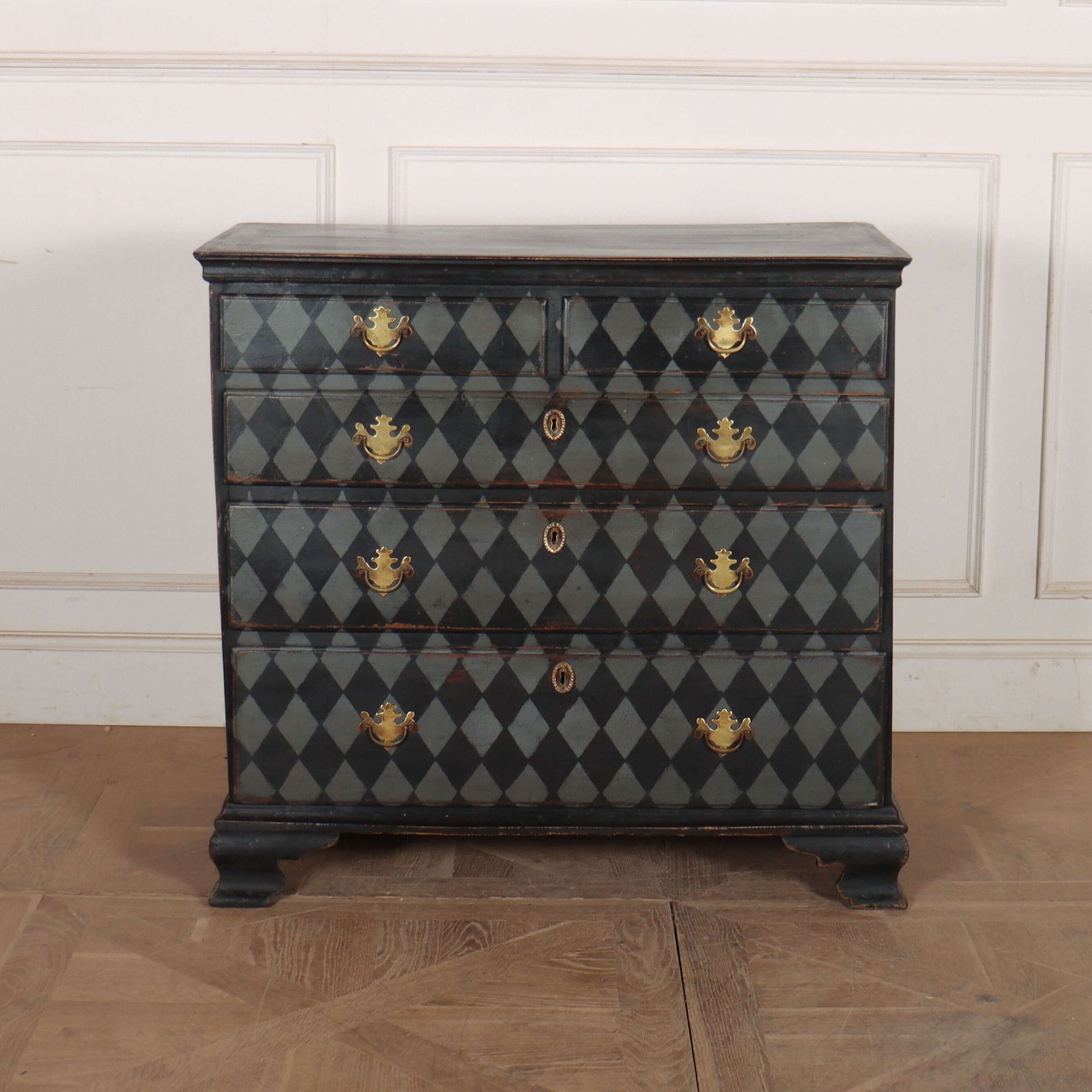 English Painted Chest Of Drawers photo furniture