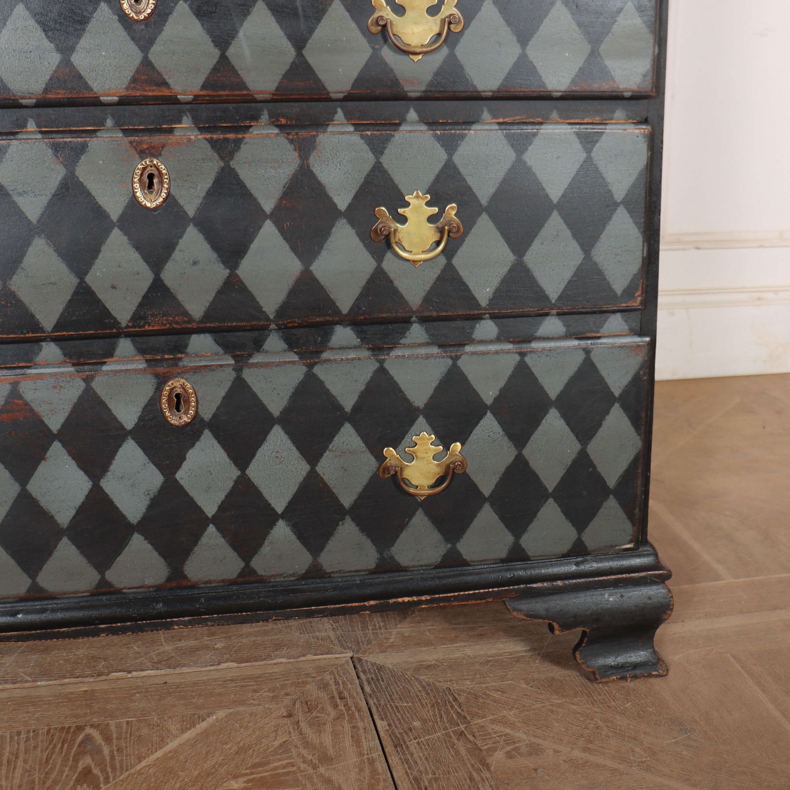 English Painted Chest Of Drawers photo buy