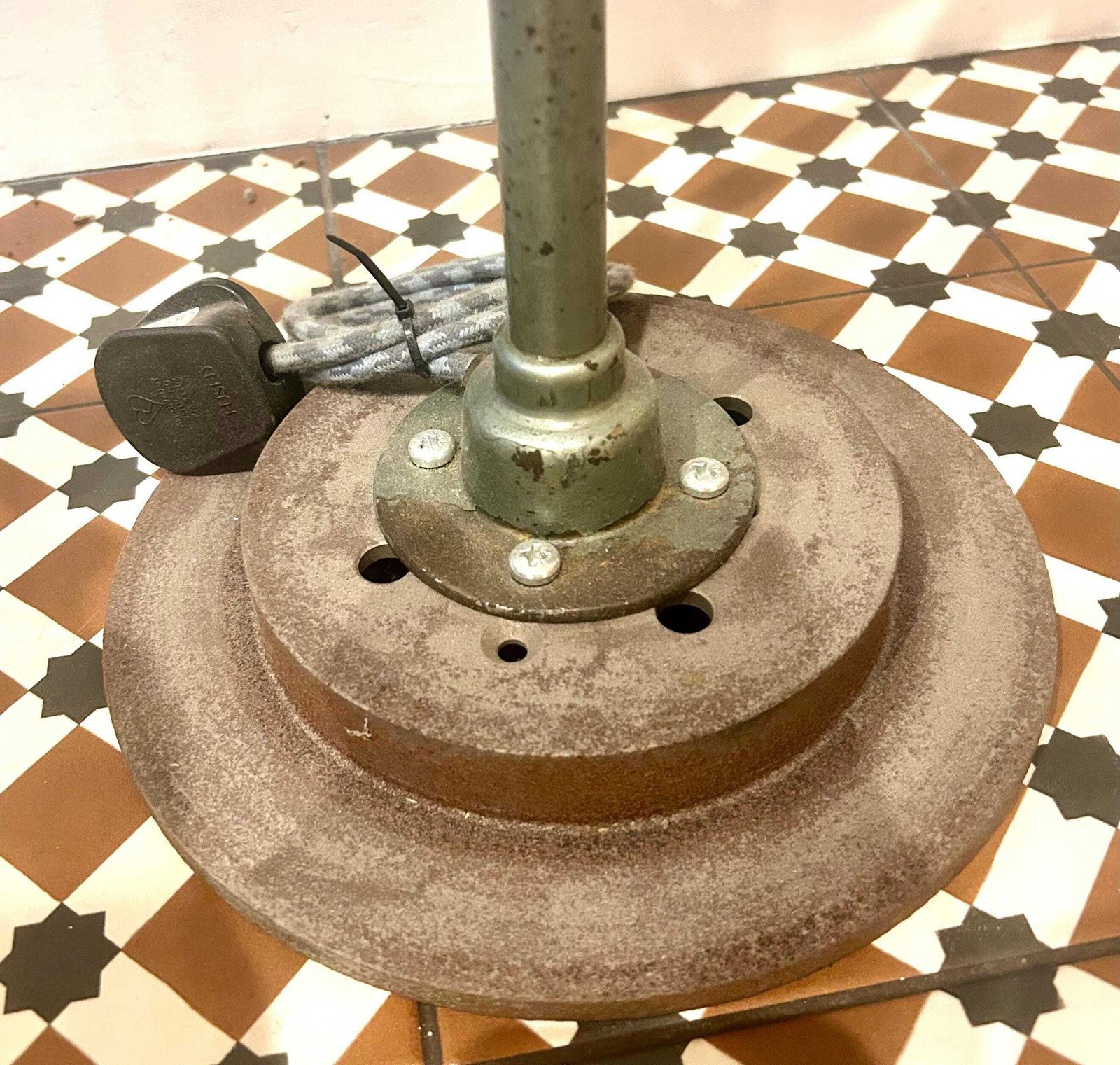 Dugdills Daisy Cog Wheel Industrial Desk Vintage Lamp Light Factory Retro Antique Lighting Office photo 665.0