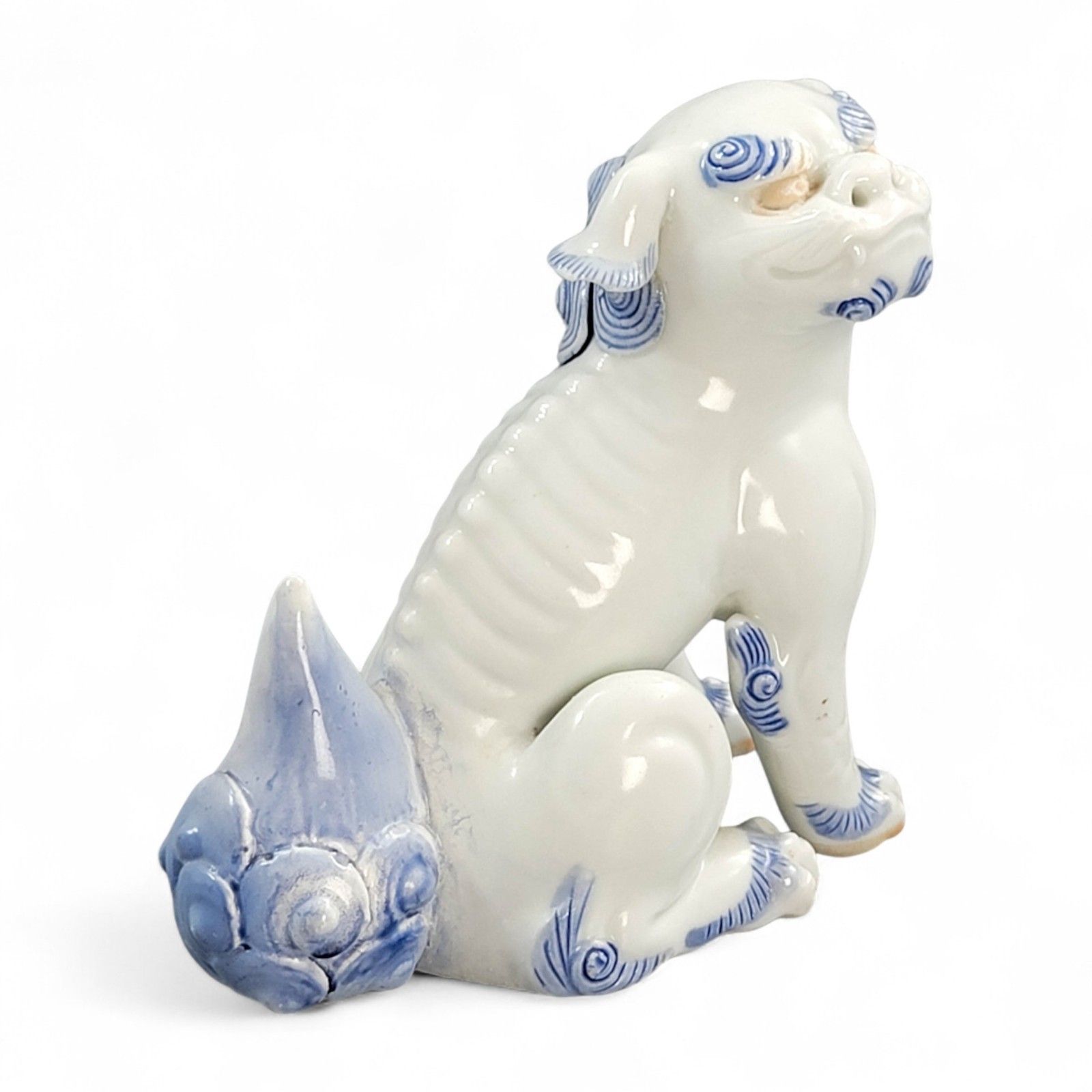 Japanese Hirado Blue And White Porcelain Lion Dog Sculpture, C. 1840–1880 photo 1600.0