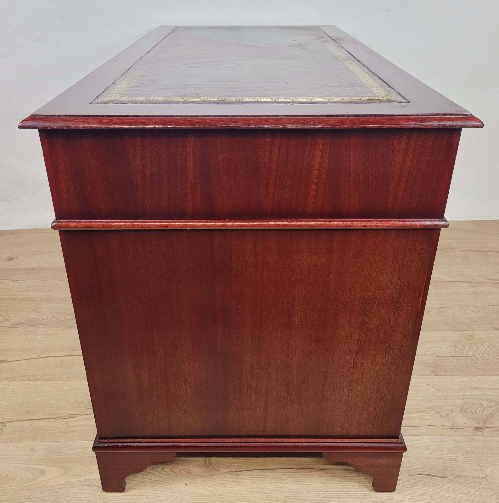 Furniture Vintage Pedestal Writing Desk Leather Top Mid 20thc Mahogany photo