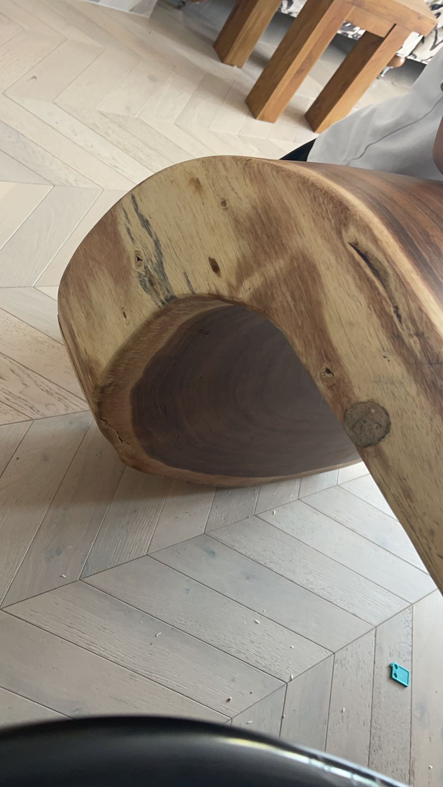 Indonesian Teak Live Edge Dining Table – Sculptural Waterfall Slab – Seats 8–10 – Hand Carved – Designer Piece photo vinterior