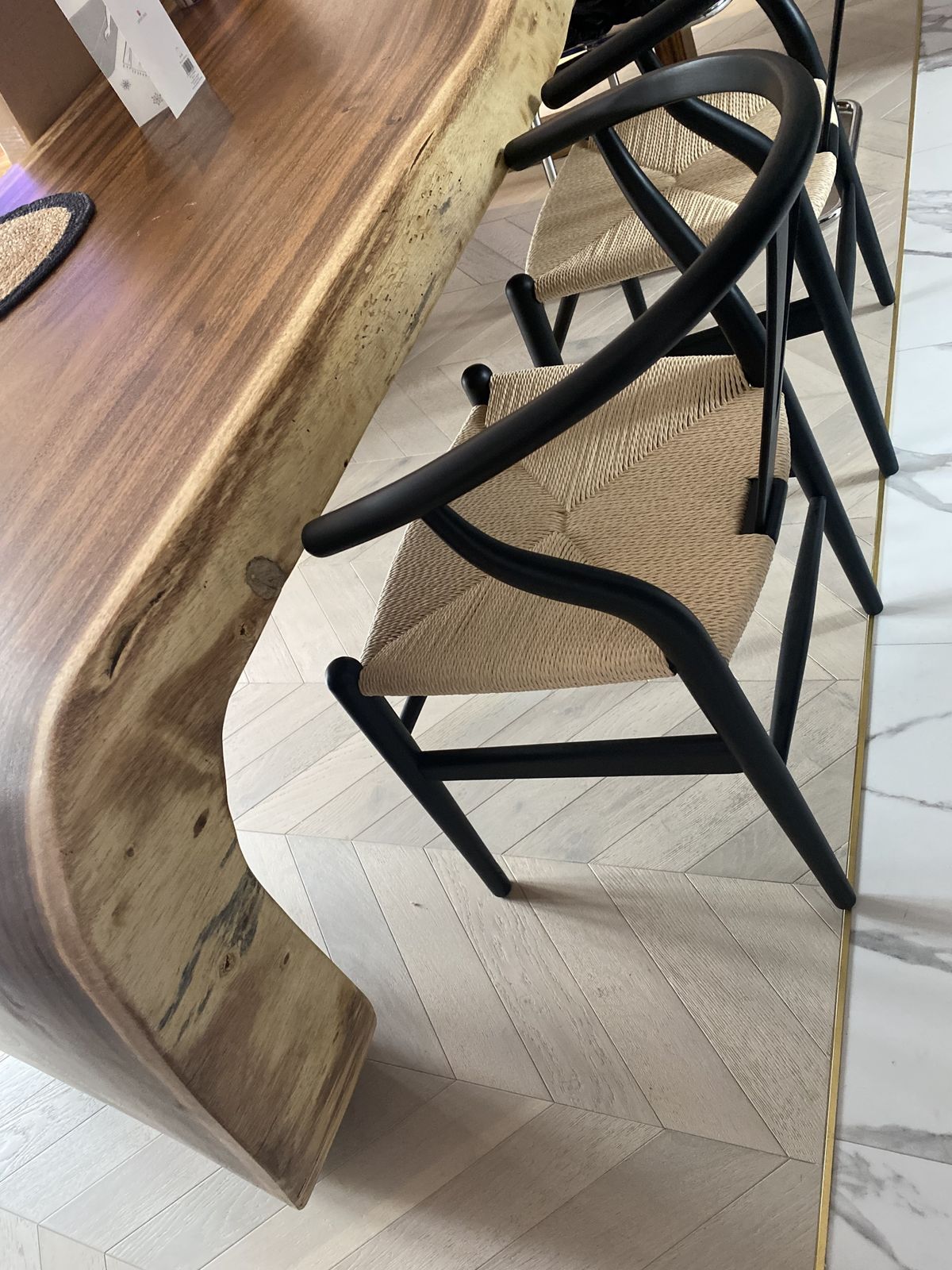 photo furniture Indonesian Teak Live Edge Dining Table – Sculptural Waterfall Slab – Seats 8–10 – Hand Carved – Designer Piece