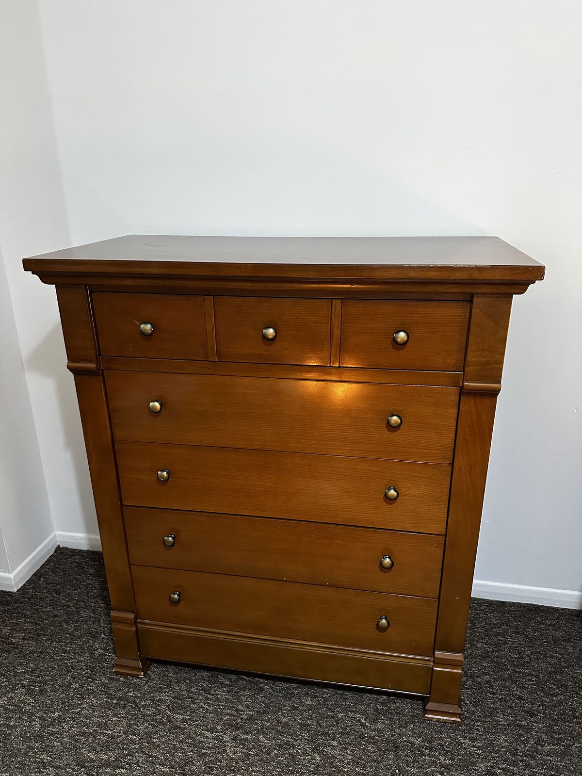 photo vinterior And So To Bed Manoir Chest Of Drawers Brass Handles