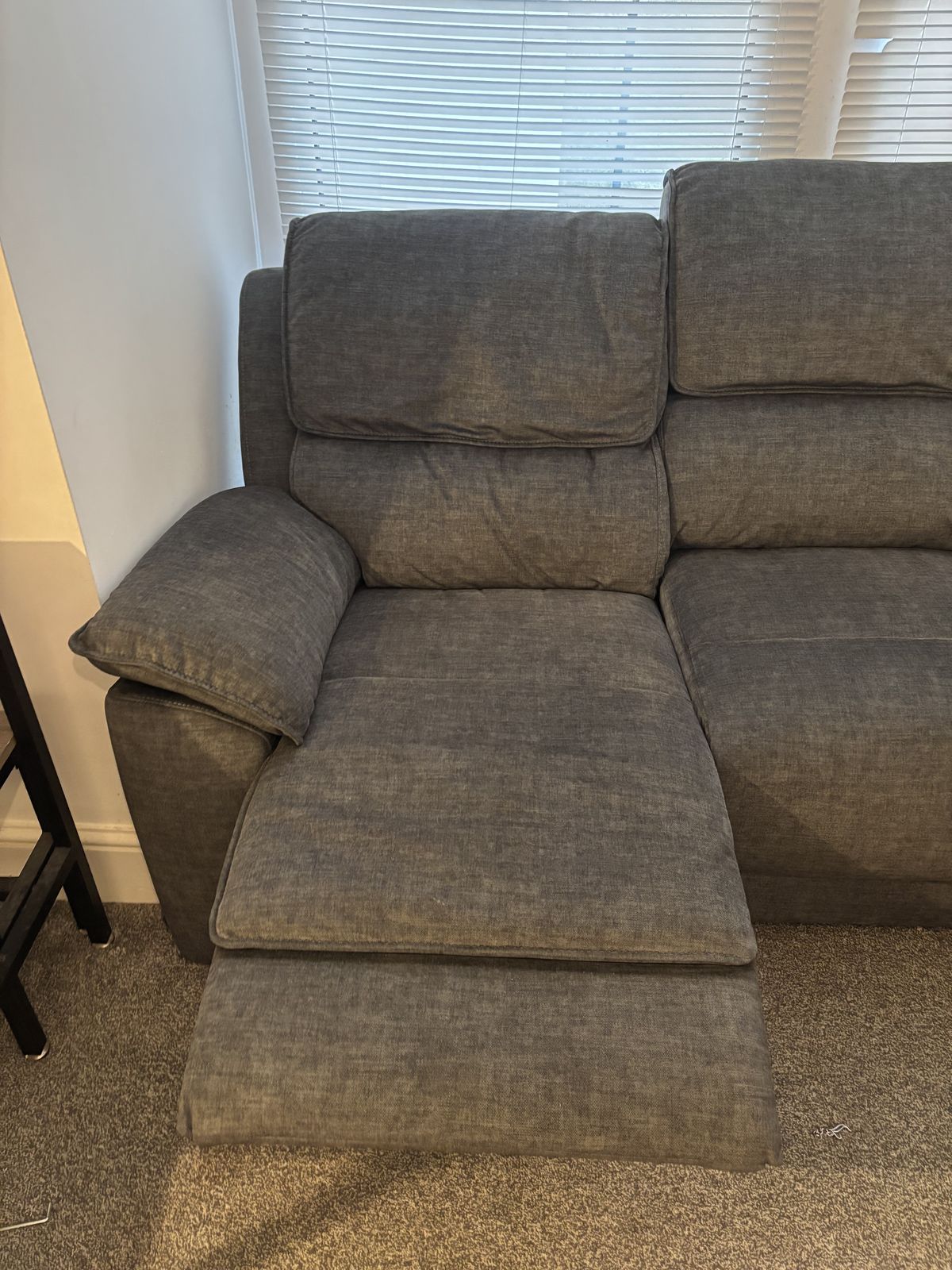 3 Seat Recliner Sofa photo Furniture