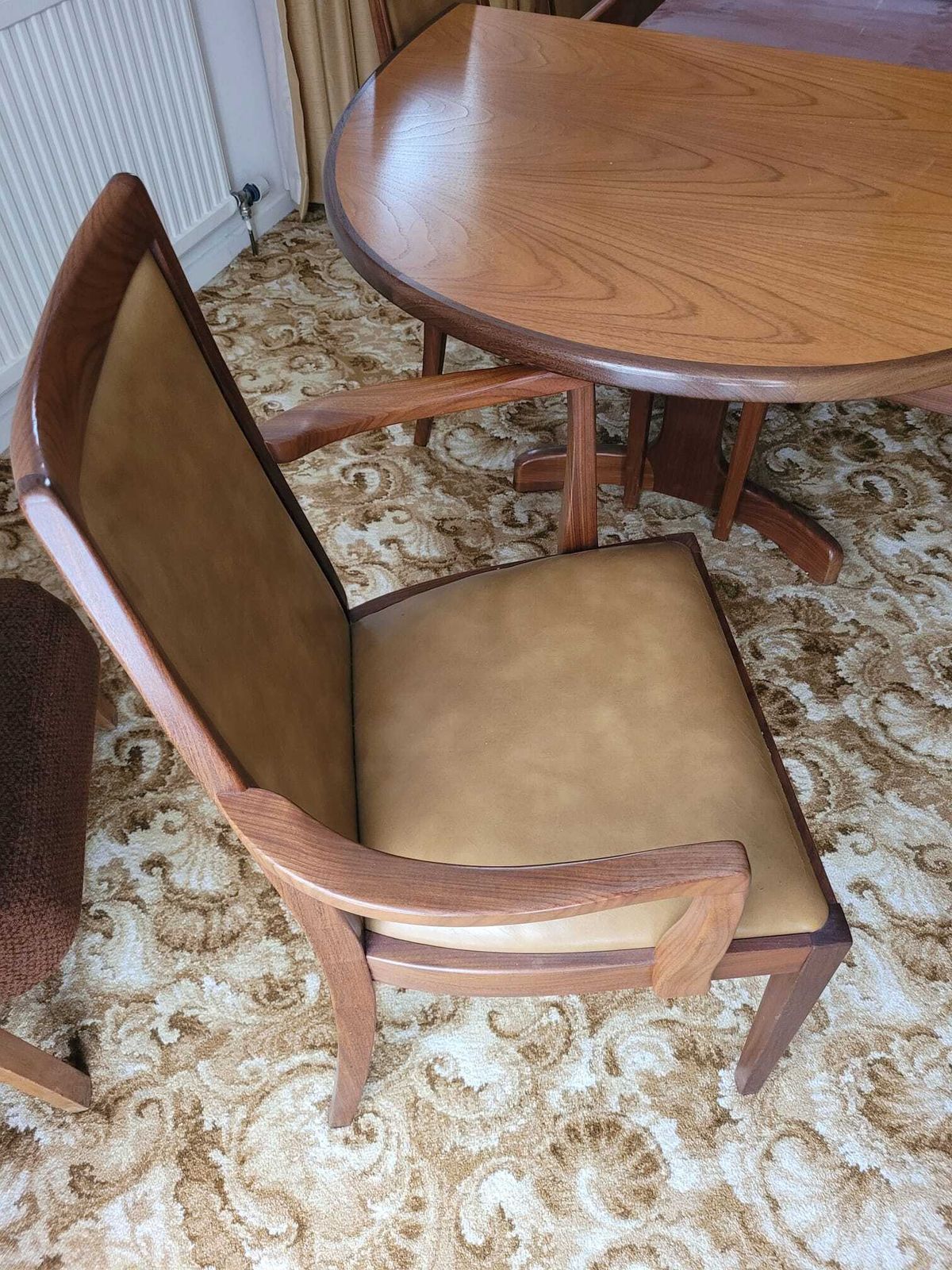 G Plan Dining Table And 6 Leatherette Chairs photo 750.0