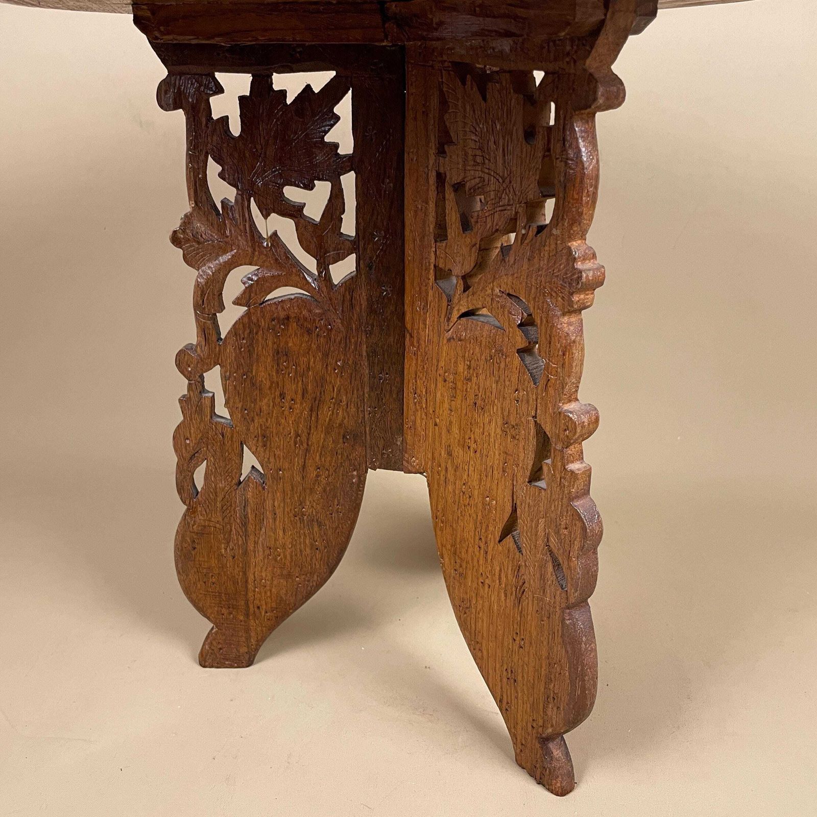 Indian Wooden Table Decorative Intricate Patterned Inlay Top Hand Crafted Round Vintage Antique Asian Plant Stand Floral Pattern Small Wood photo 69.0