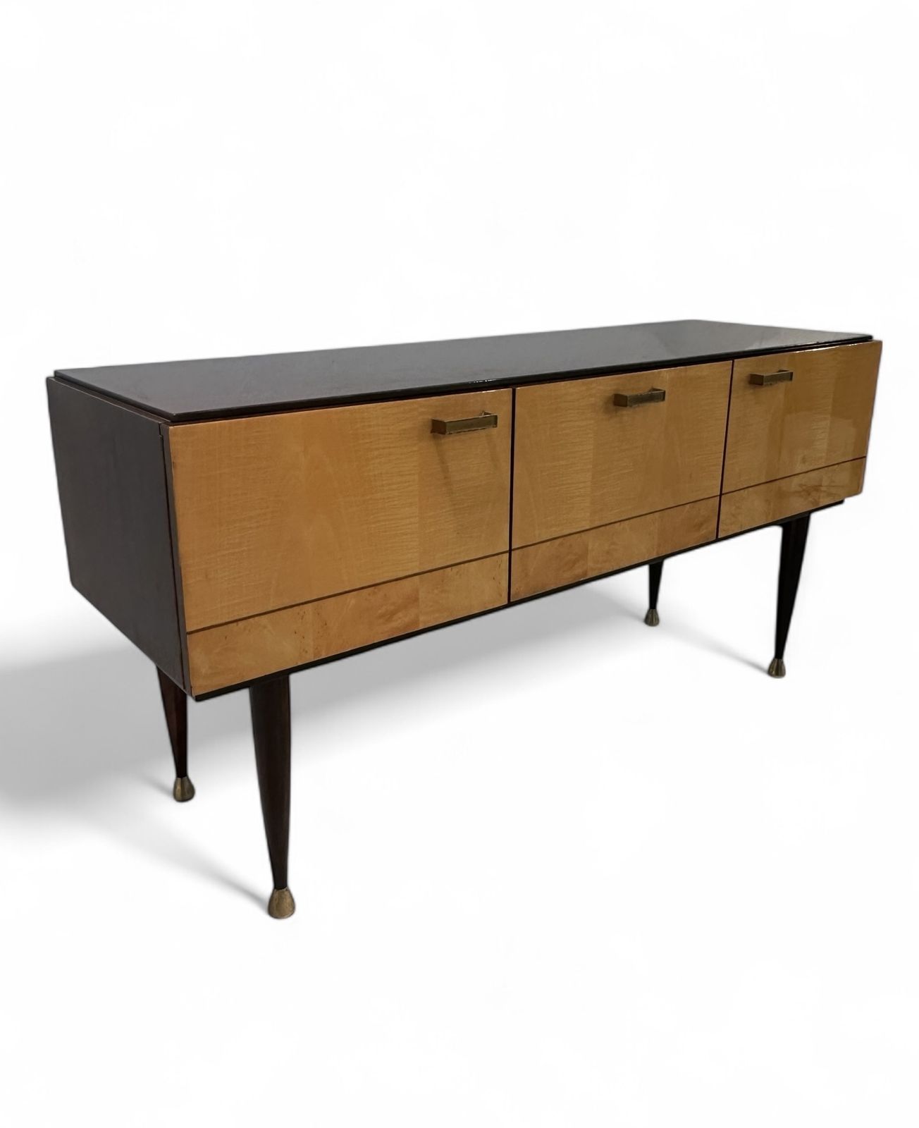 photo vinterior Italian Mid Century Modern Bedroom Suite Constructed In Mahogany & Burr Maple 1956