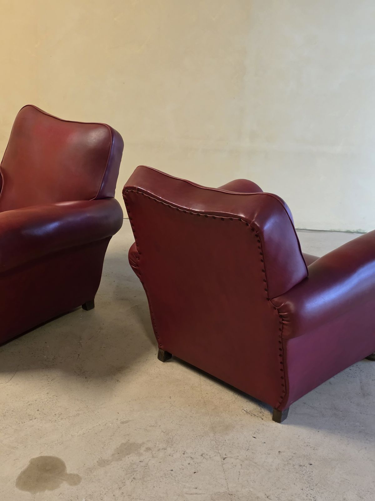 Art Deco Set Of 2 Bordeaux Skai Leather Clubchairs, 1950s photo 1803.0