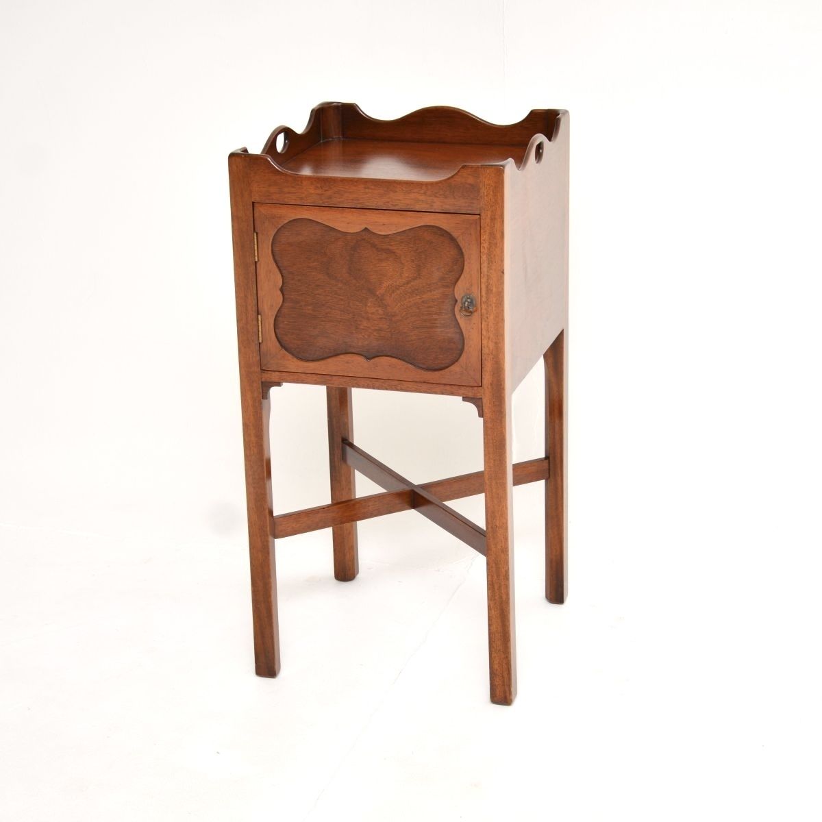 Antique Georgian Style Mahogany Cabinet On Legs photo 683.0