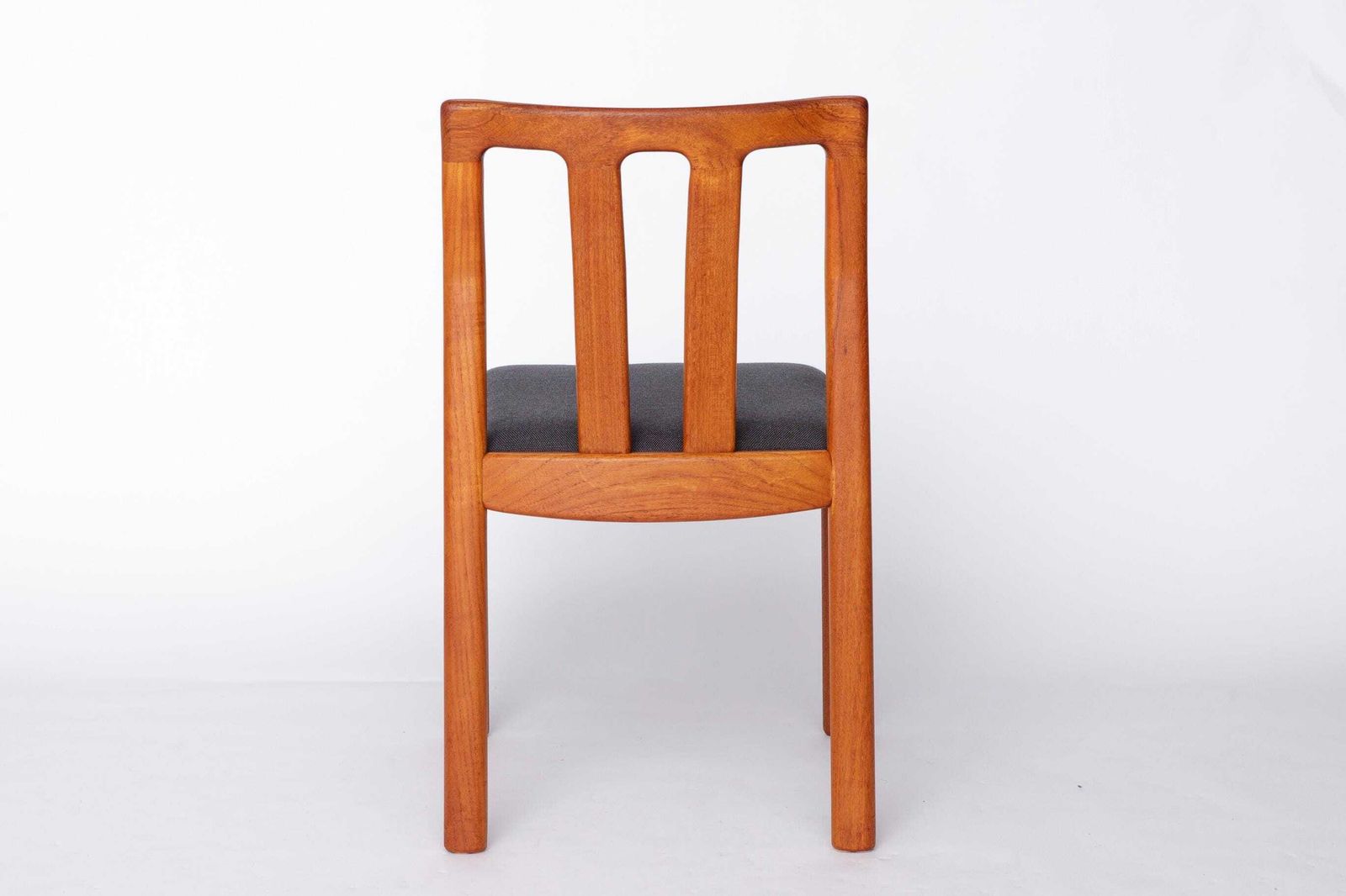 Set Of 4 Teak Dining Chairs By Dyrlund, 1960s Danish Mid Century Modern, Restored & Reupholstered In Dark Grey Fabric photo Furniture