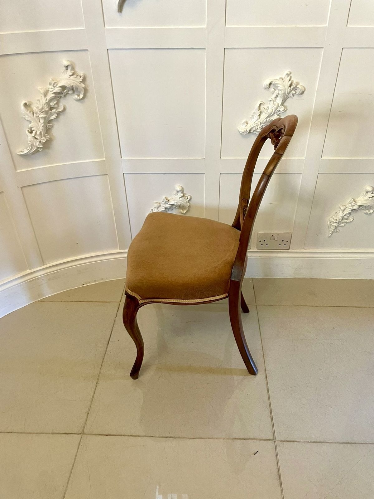 Quality Set Of Six Antique 19th Century Carved Walnut Balloon Back Dining Chairs photo furniture