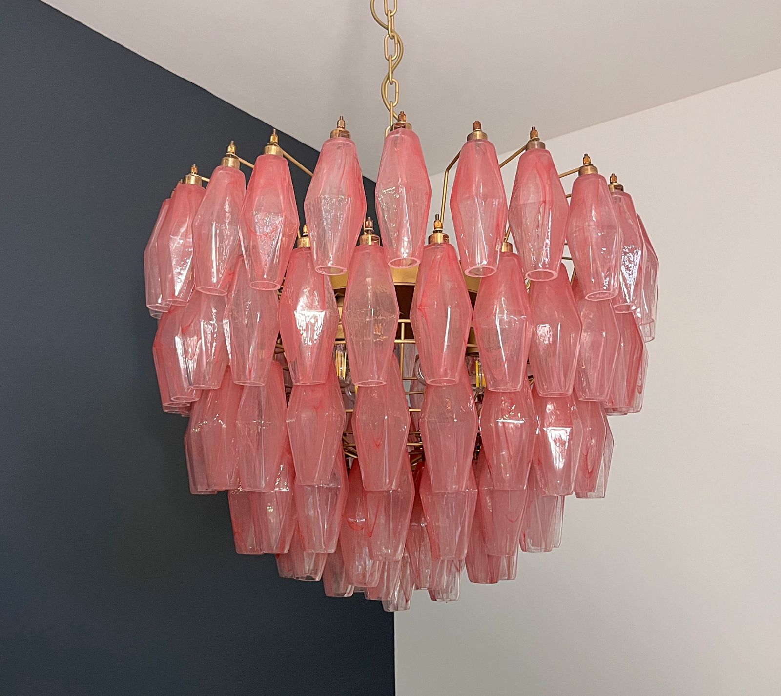 photo vinterior Amazing Murano Glass Candelier – 111  Pink Alabaster Poliedri