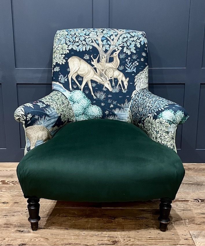 photo furniture A Rare Antique French Napoleon III Salon Set Comprising Two Armchairs And Footstool