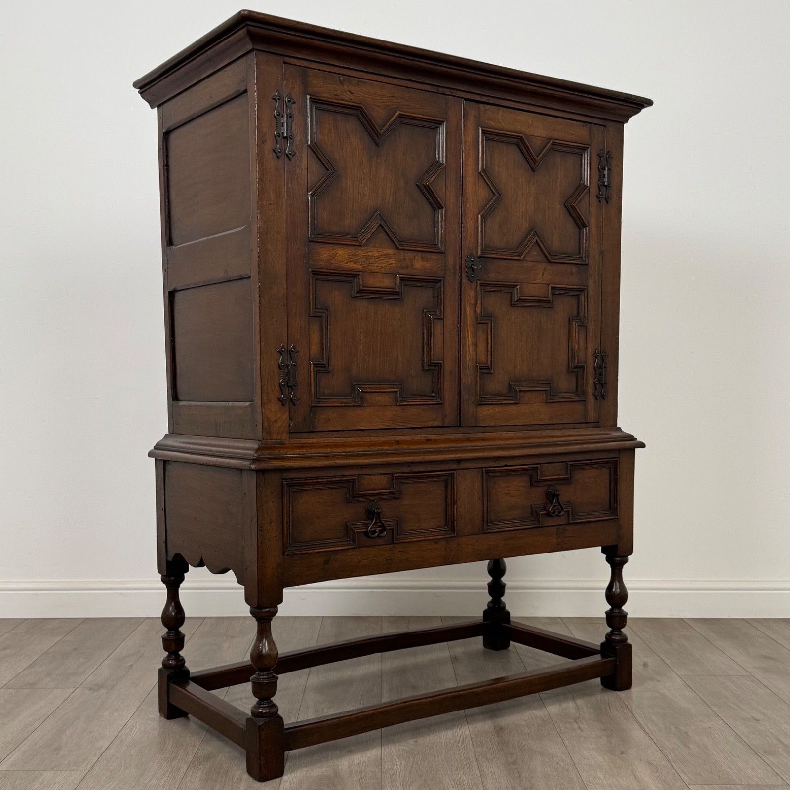 photo furniture Antique 19th Century Jacobean Style Cupboard In Oak