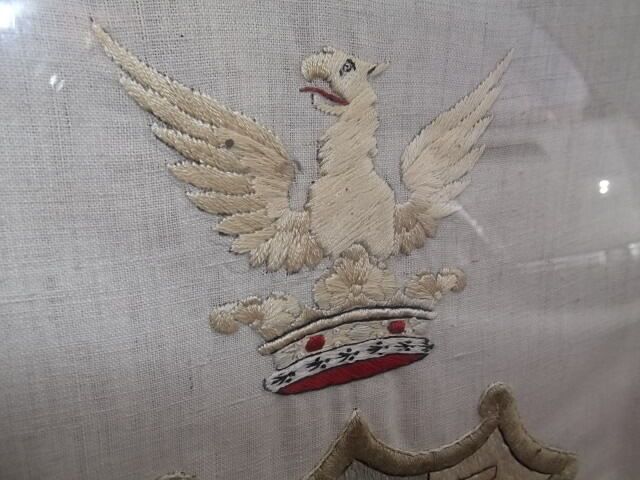Oak,Fire Screen,Screen,Fireplace,Barley Twist,Embroided,Crest,Coat Of Arms,Glaze photo vinterior