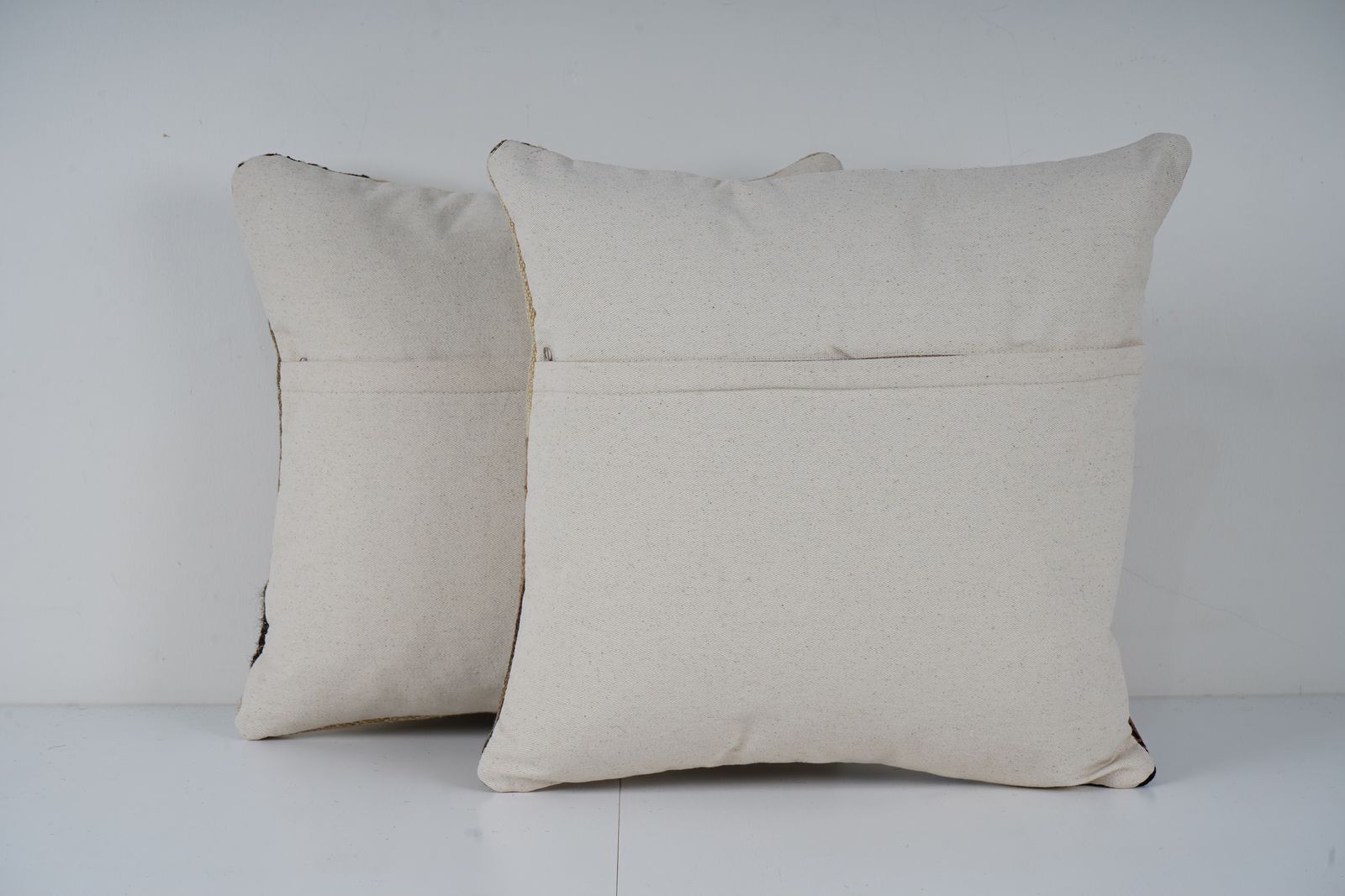Turkish Kilim Pillow Covers (Set Of Two): Patchwork Wool Cushion photo Textiles