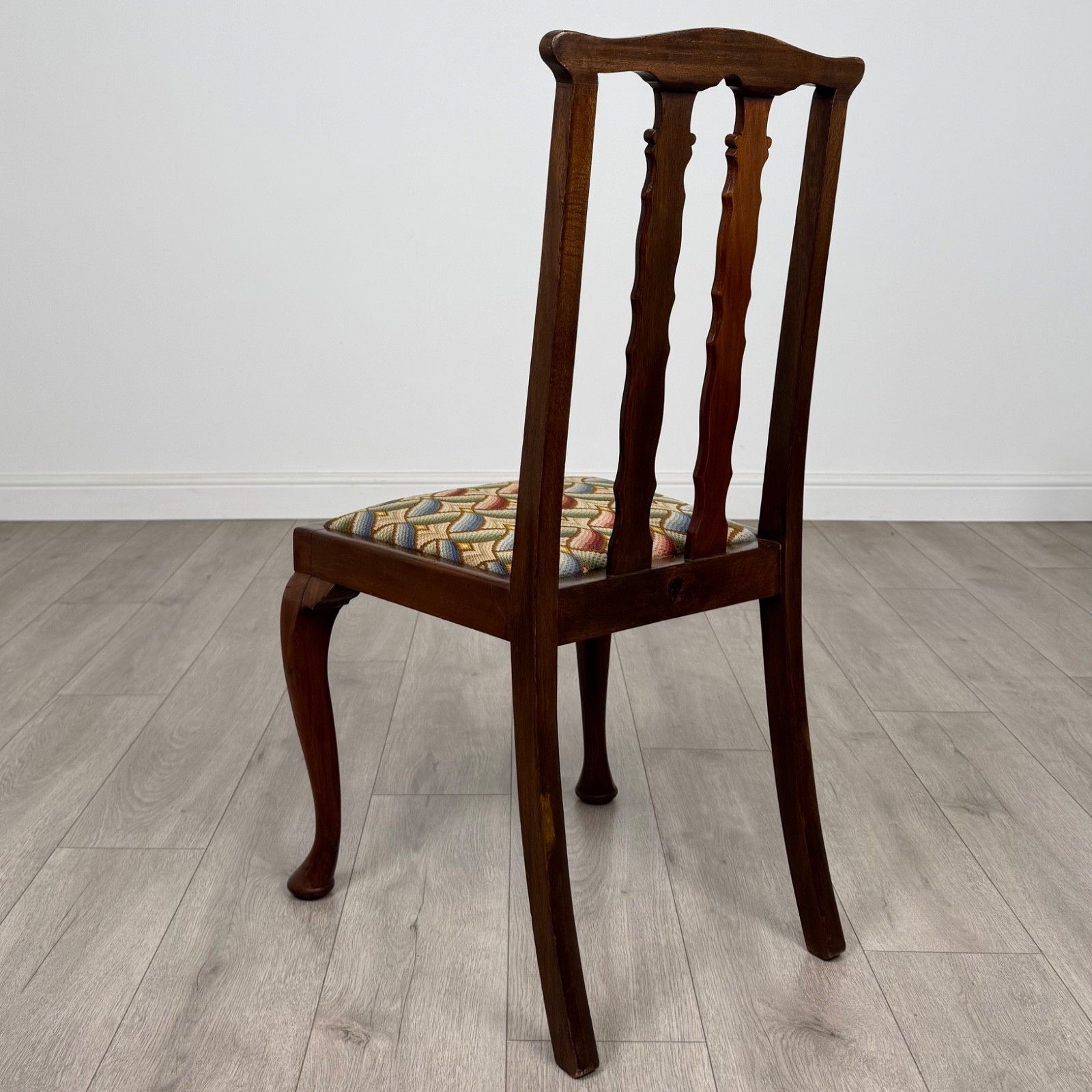 Antique 20th Century Set Of 4 Mahogany Dining Chairs photo for sale
