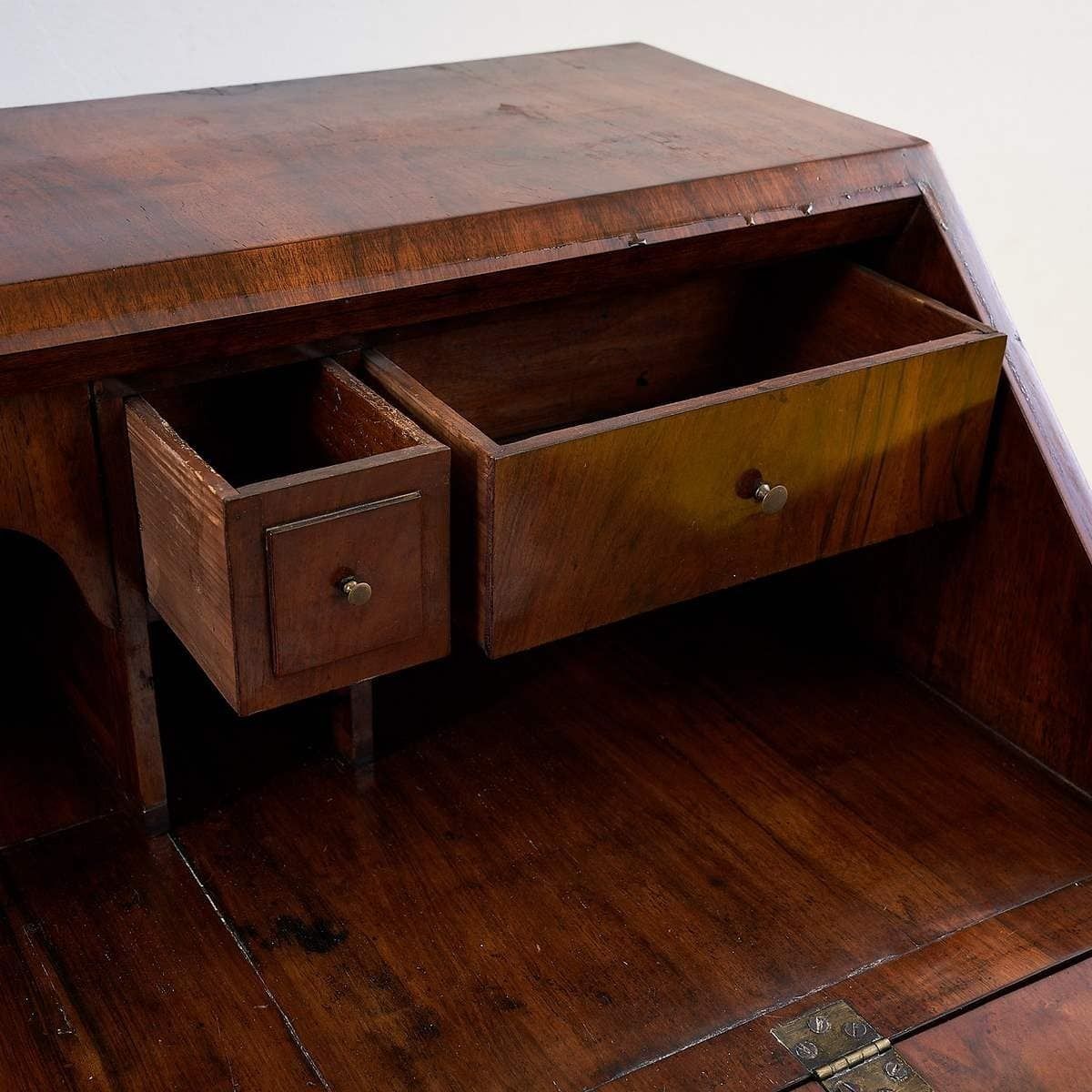 Antique Folding Chest Of Drawers With Inlaid Decorations photo vinterior