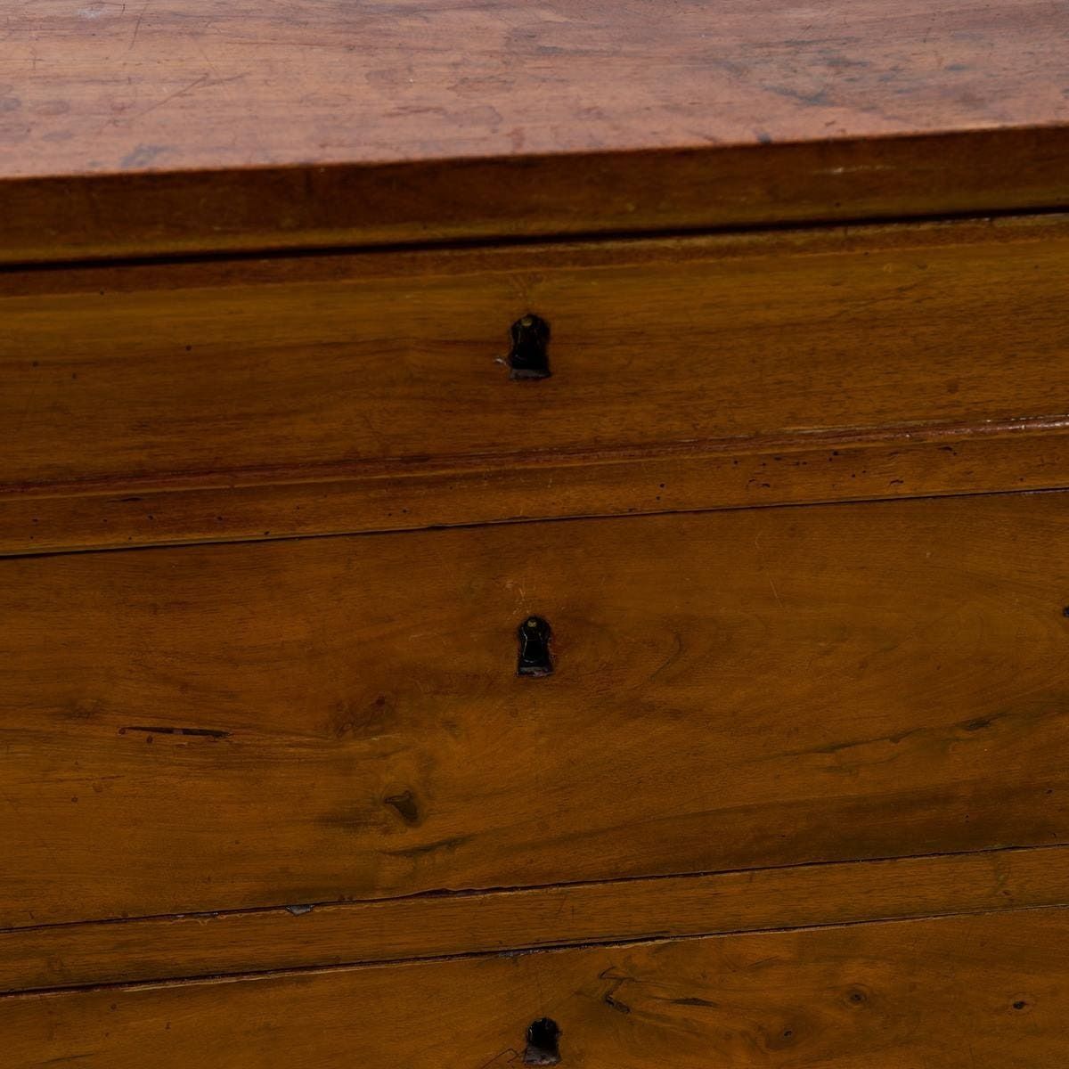 Vintage Style Wooden Chest Of Drawers photo 580.0