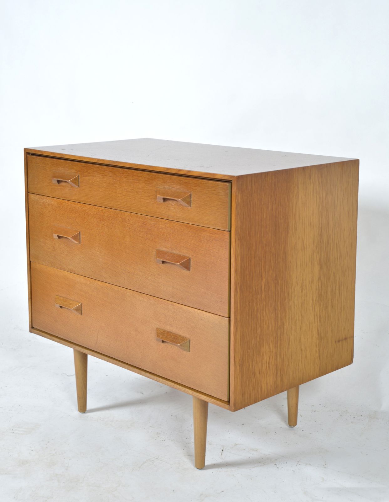 1960s John & Sylvia Reid Stag ‘Concorde’ Range Chest Of 3 Drawers Oak Beech