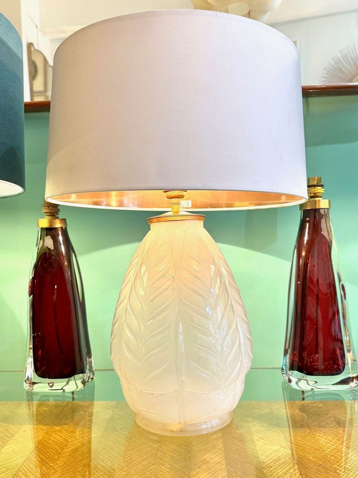 A French 1930s Cristallerie Lorraine Alsace Pressed Glass Opaline Lamp With Leaf Desgin photo 750.0