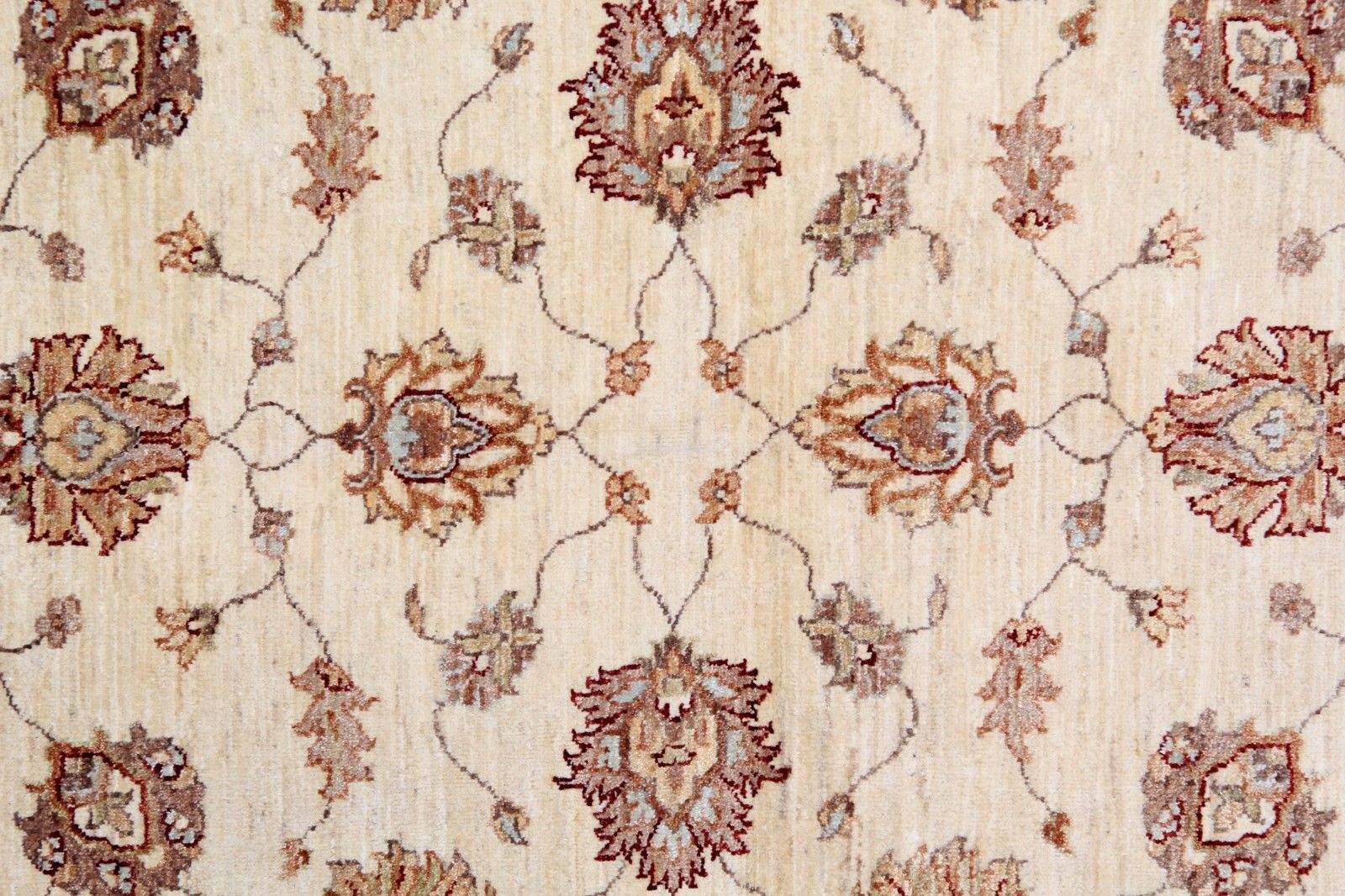 Textiles Handmade Cream Wool Rug, Traditional Floral Carpet For Bedroom Living Room photo