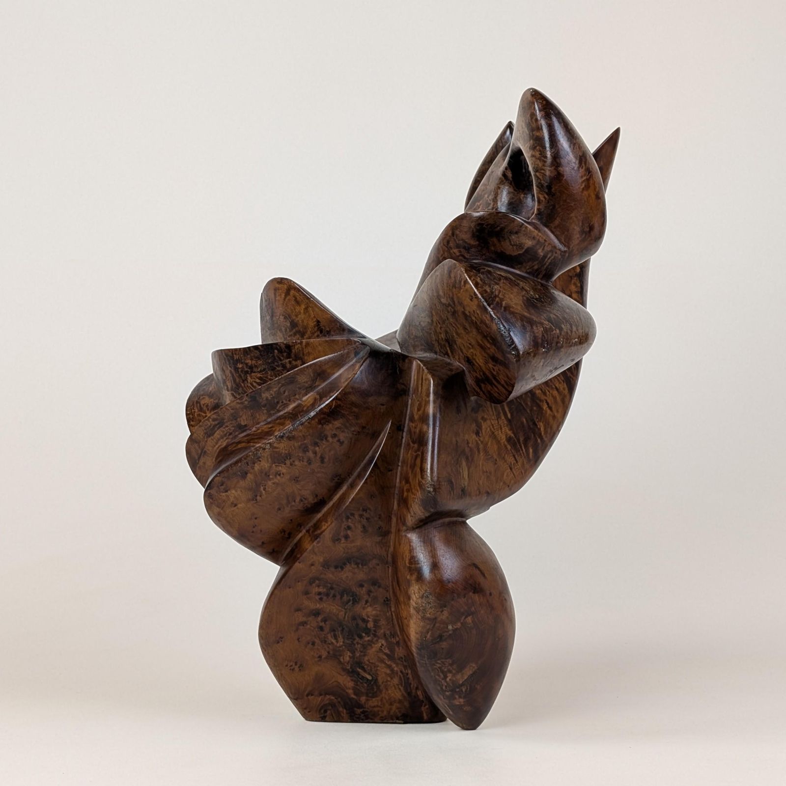 photo vinterior Thuya Burl Abstract Sculpture: Large Mid Century Modern Organic Aromatic Rootwood Figure Art Carving